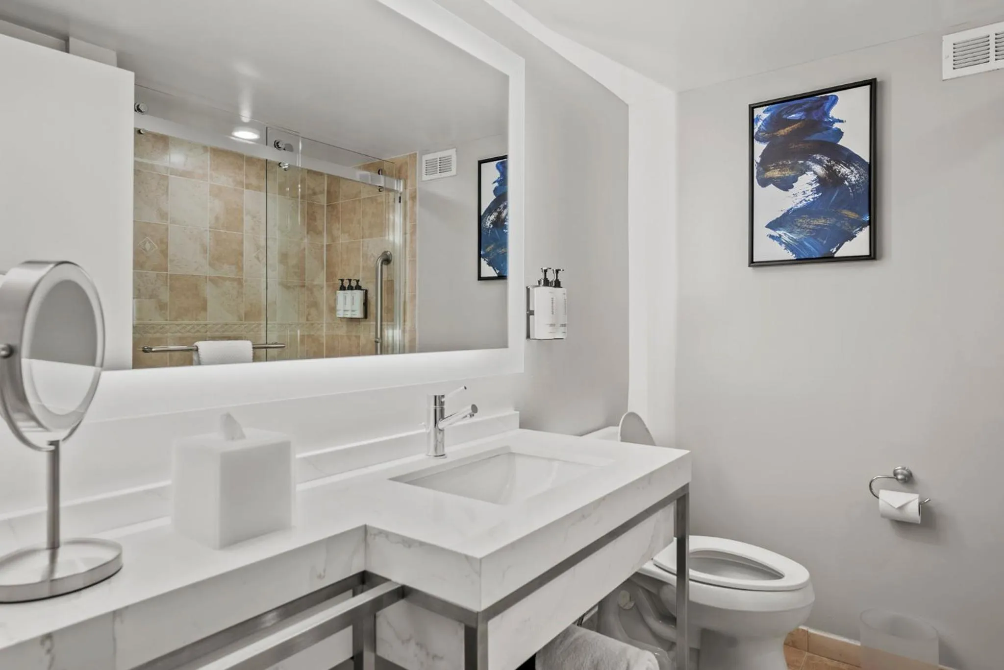 Bathroom in Crowne Plaza Orlando-Downtown by IHG