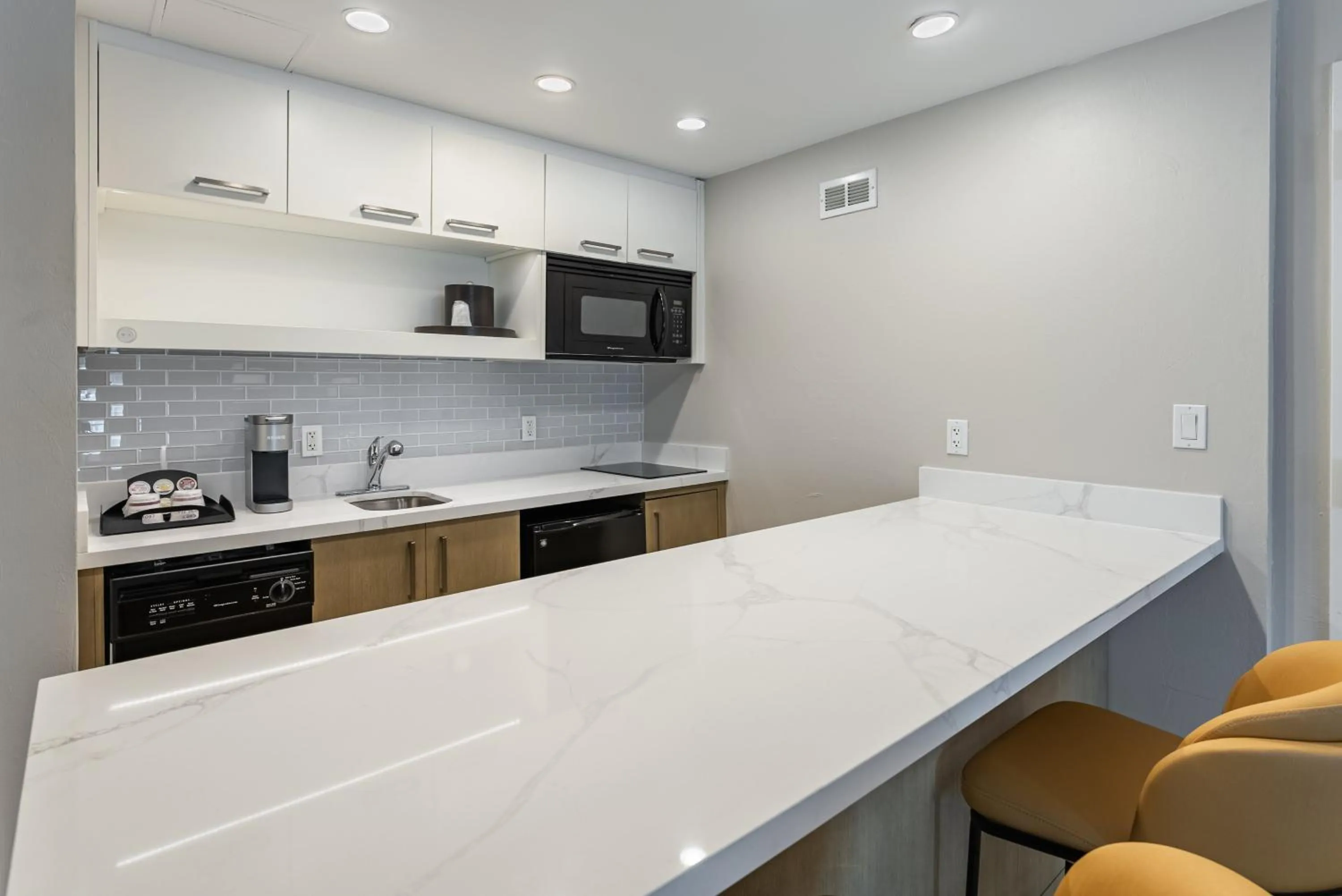 Photo of the whole room in Crowne Plaza Orlando-Downtown by IHG