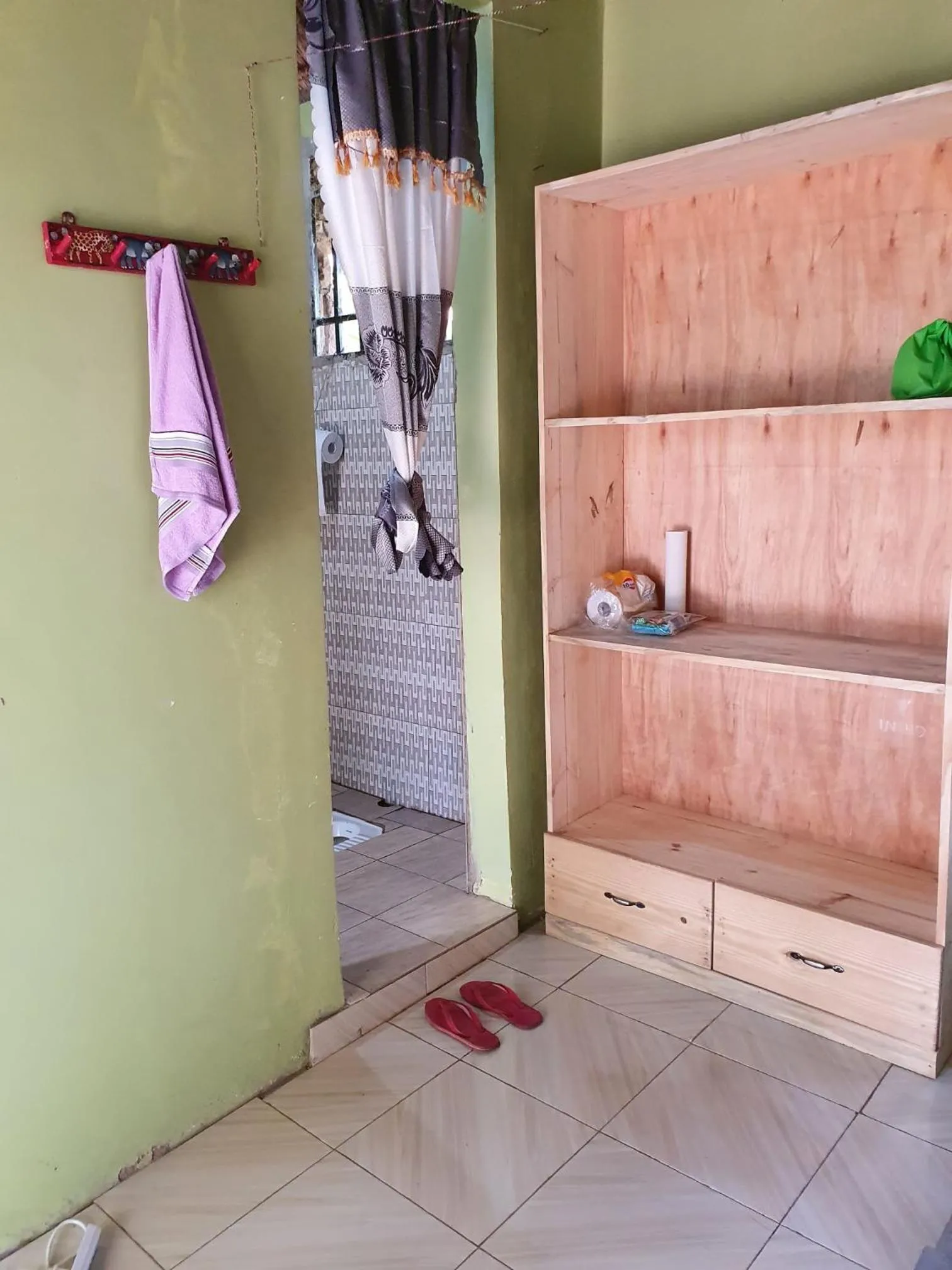 Property building in Eazy's Place