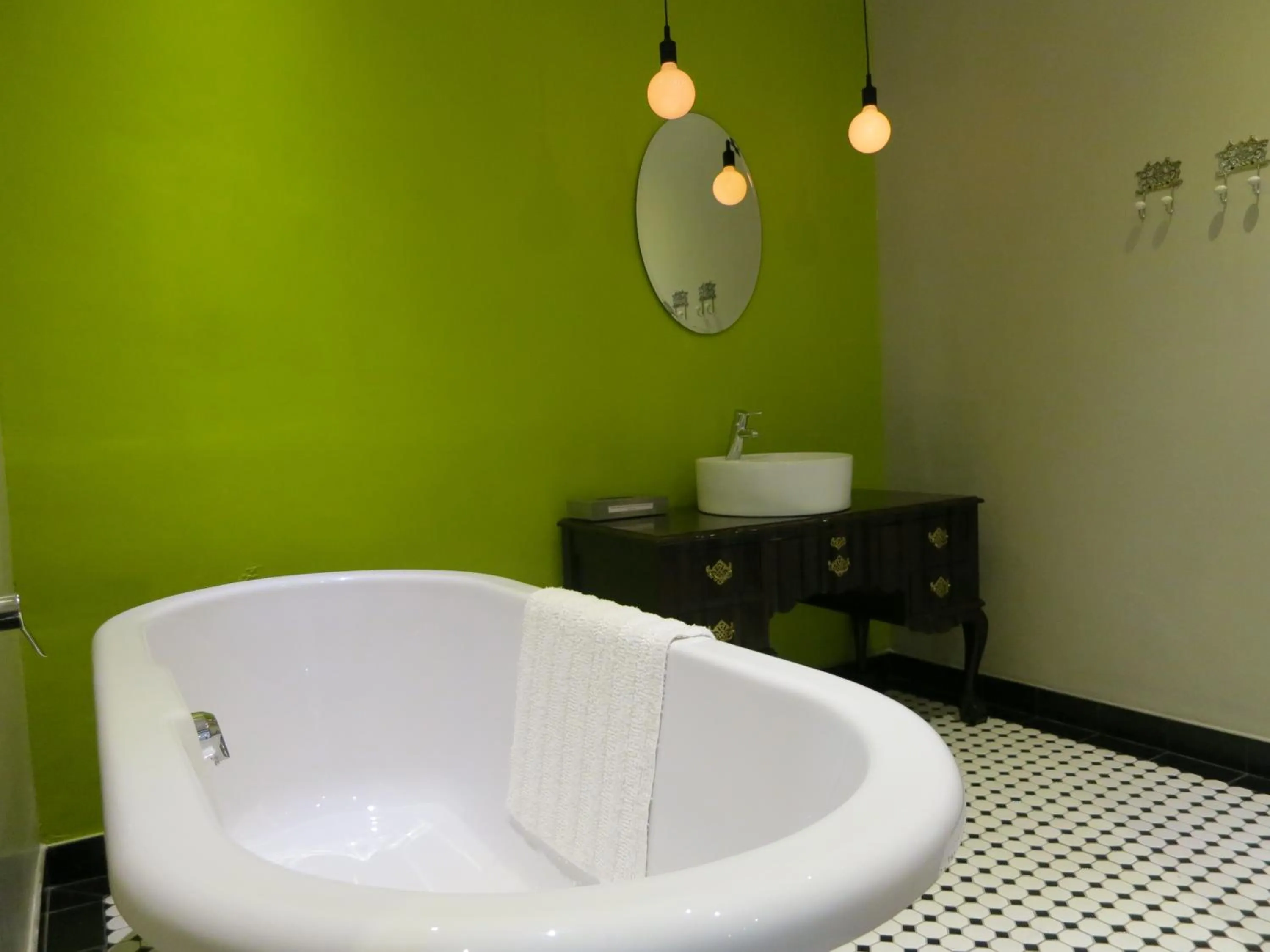 Shower in Dias Guest House