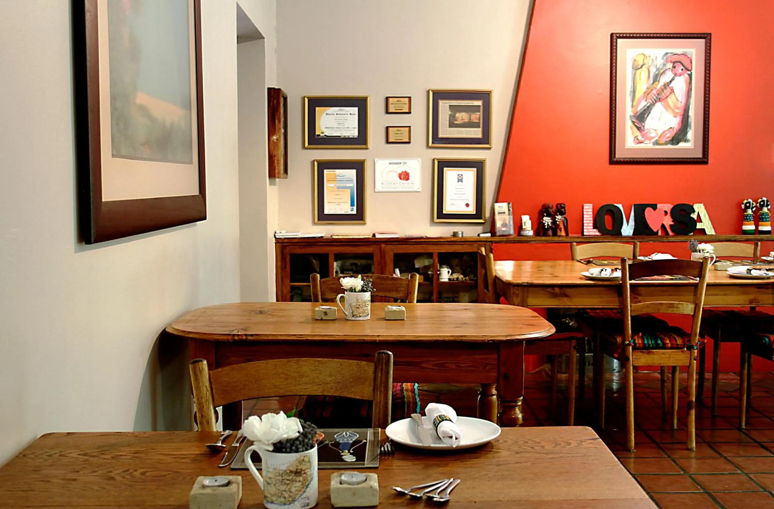 Dining area in Dias Guest House