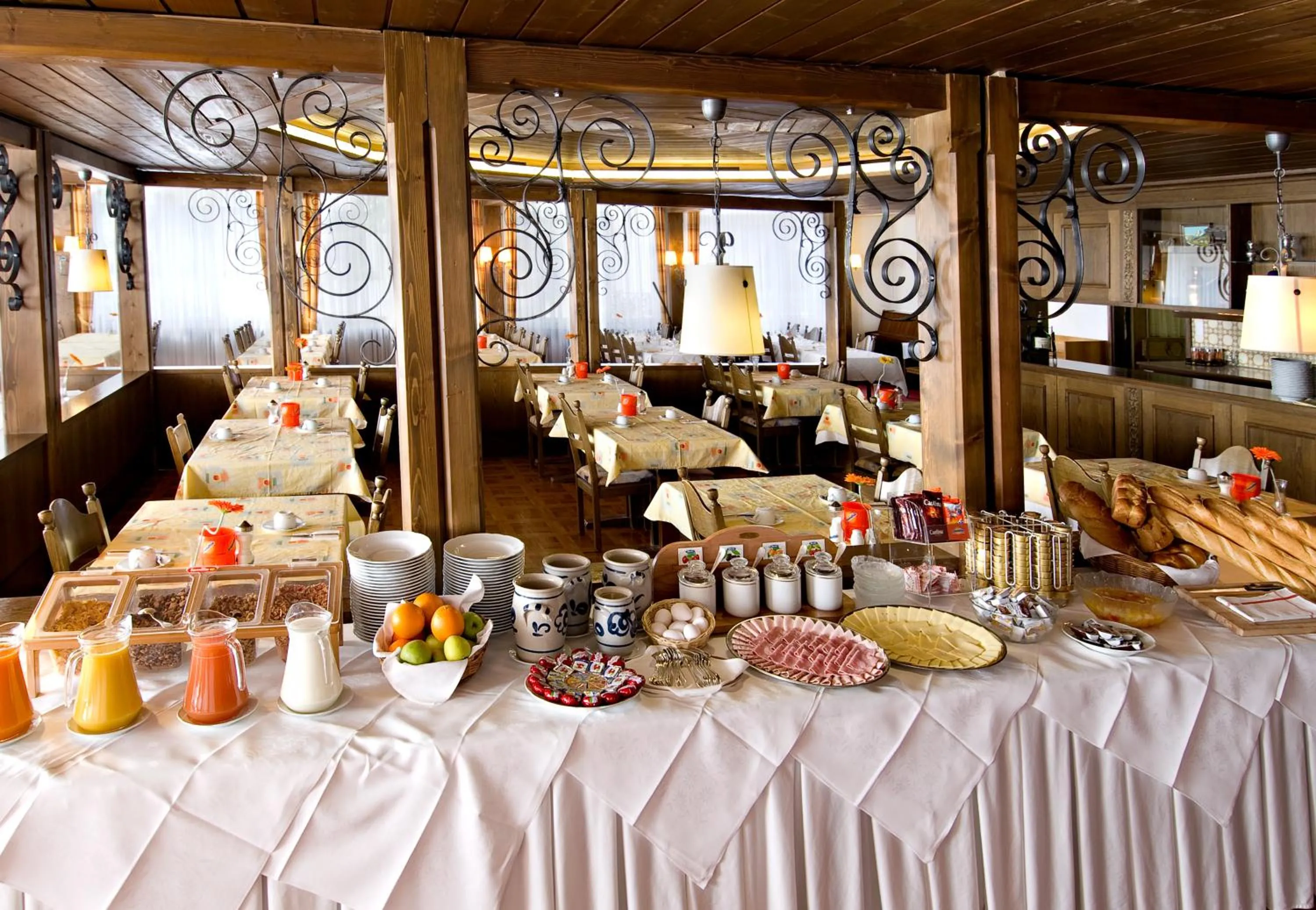 Food in Gornergrat Dorf Hotel