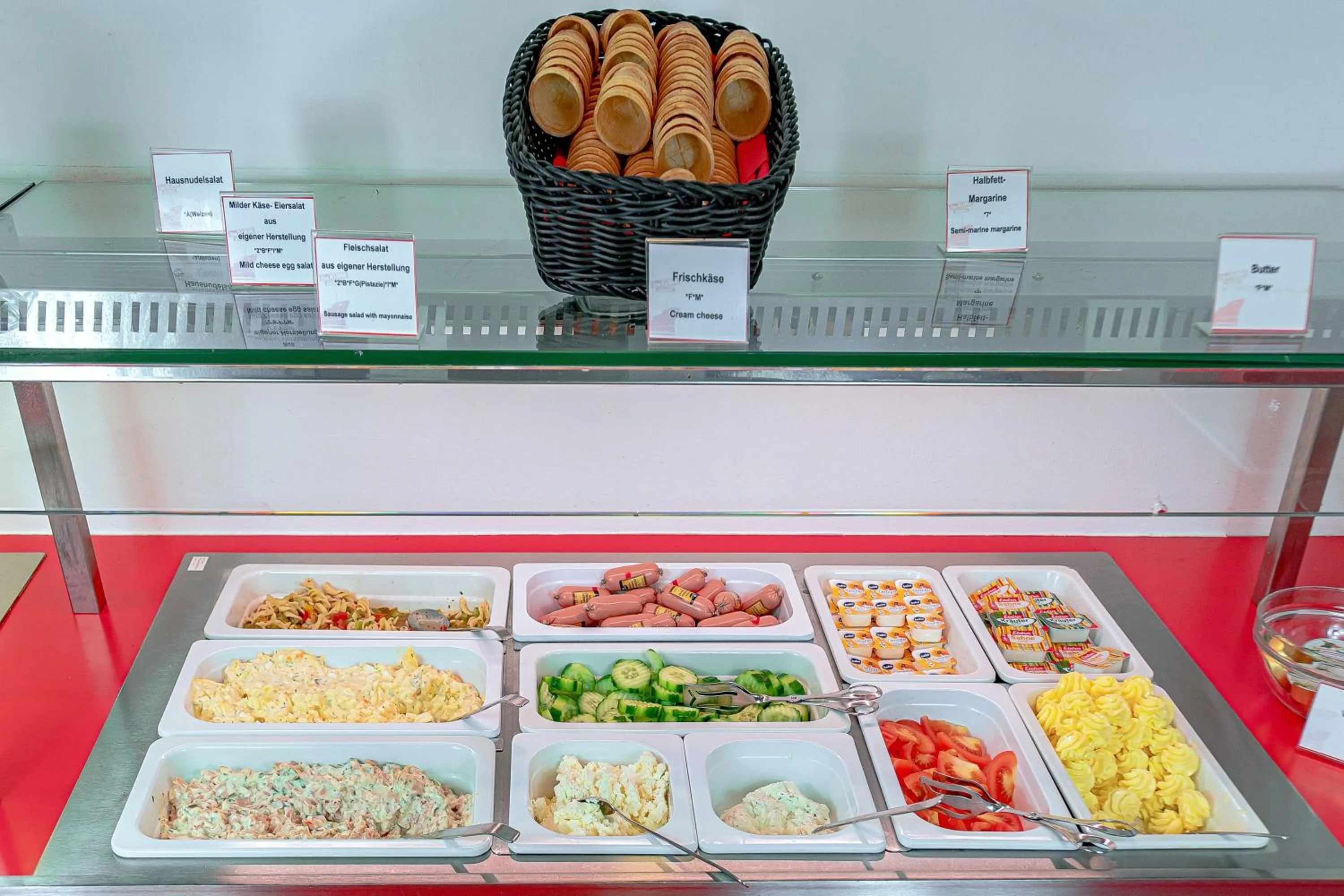 Food and drinks in havenhostel Bremerhaven