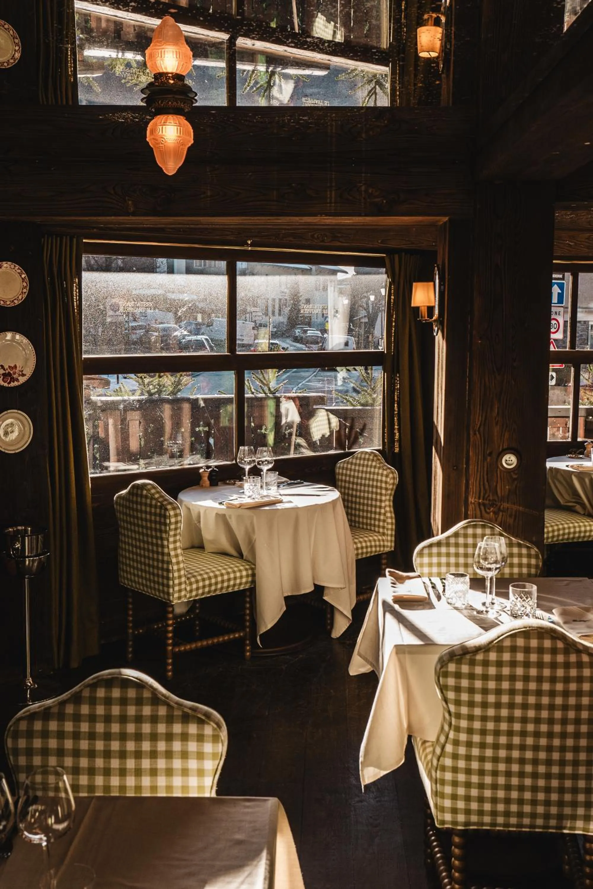 Restaurant/places to eat in Hôtel Saint-Georges Relais & Châteaux