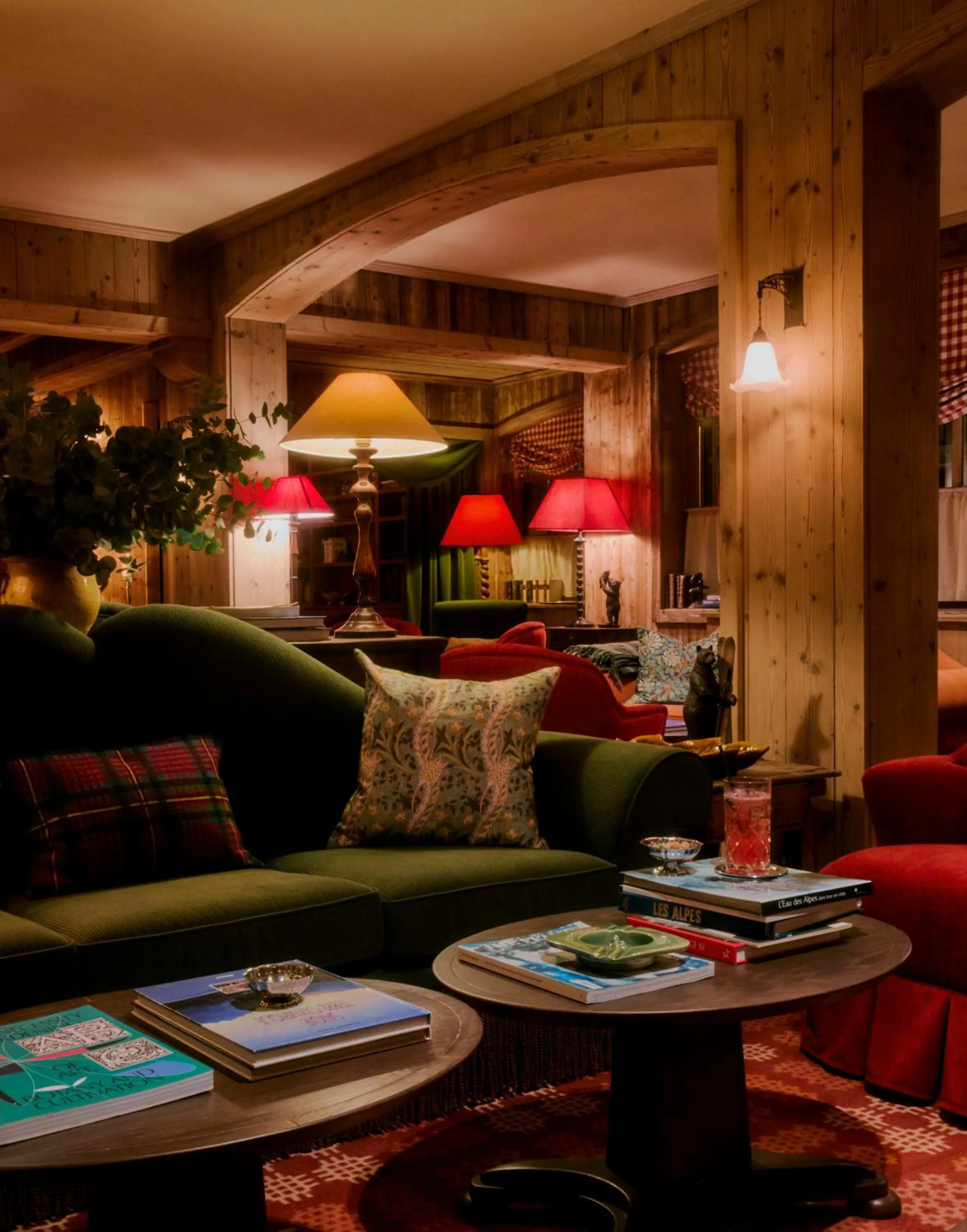 Living room in Hôtel Saint-Georges Relais & Châteaux