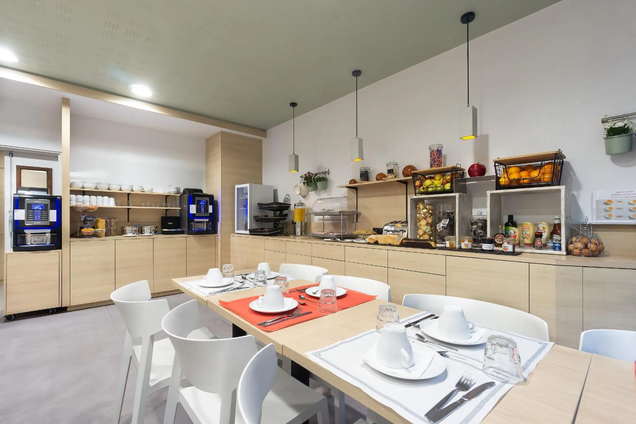 Breakfast in City Résidence Paris Saint-Maurice