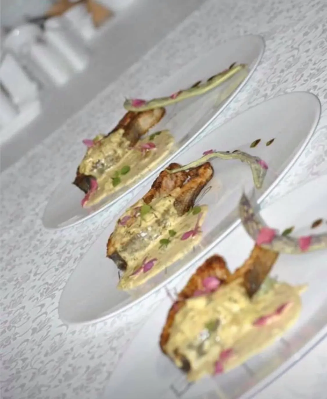 Restaurant/places to eat in GNS Hotel