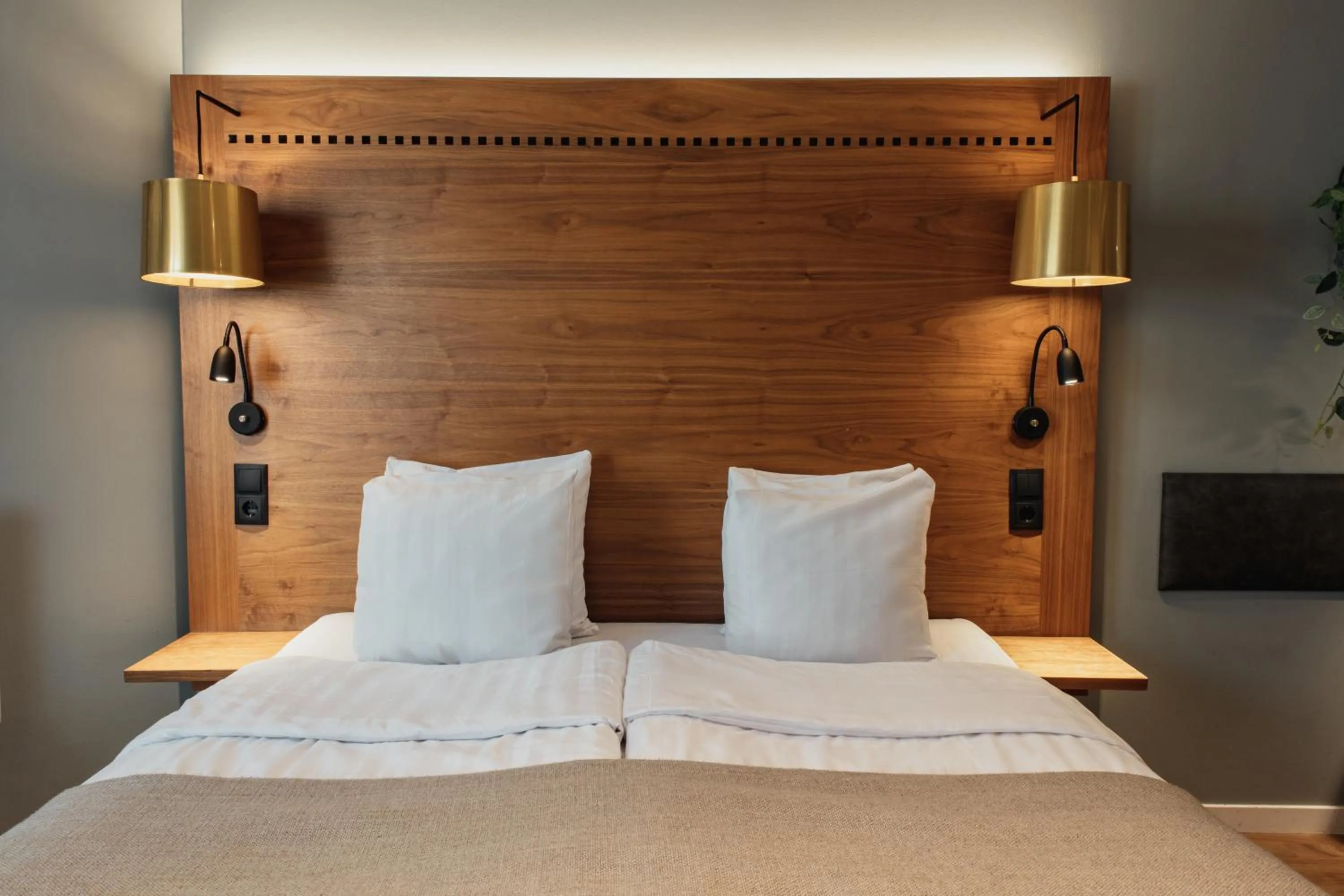 Bed in Home Hotel Temperance