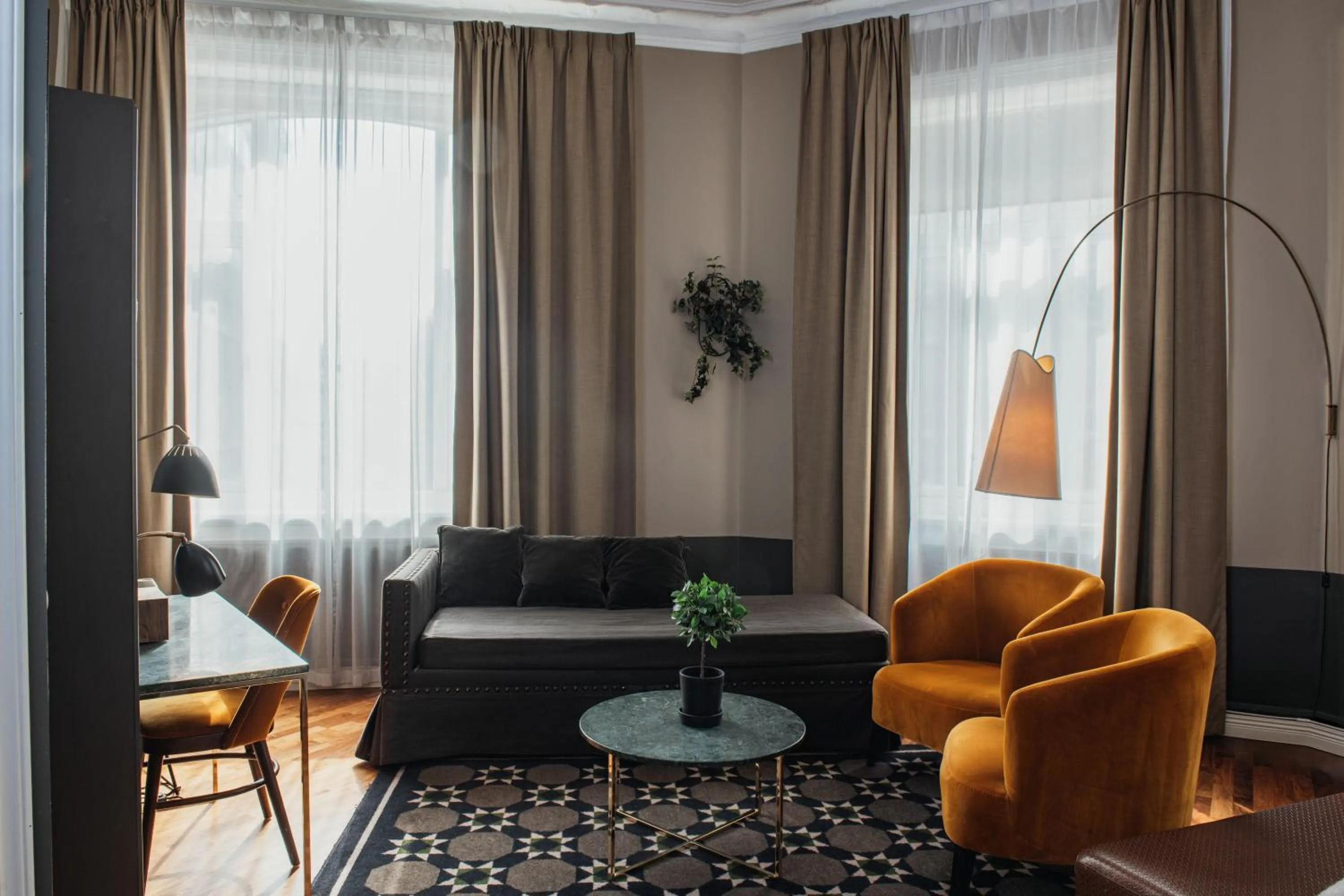 Seating area in Home Hotel Temperance