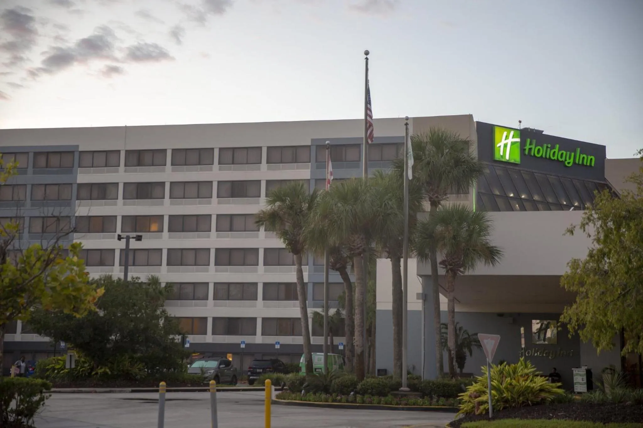 Property building in Holiday Inn Orlando International Airport by IHG