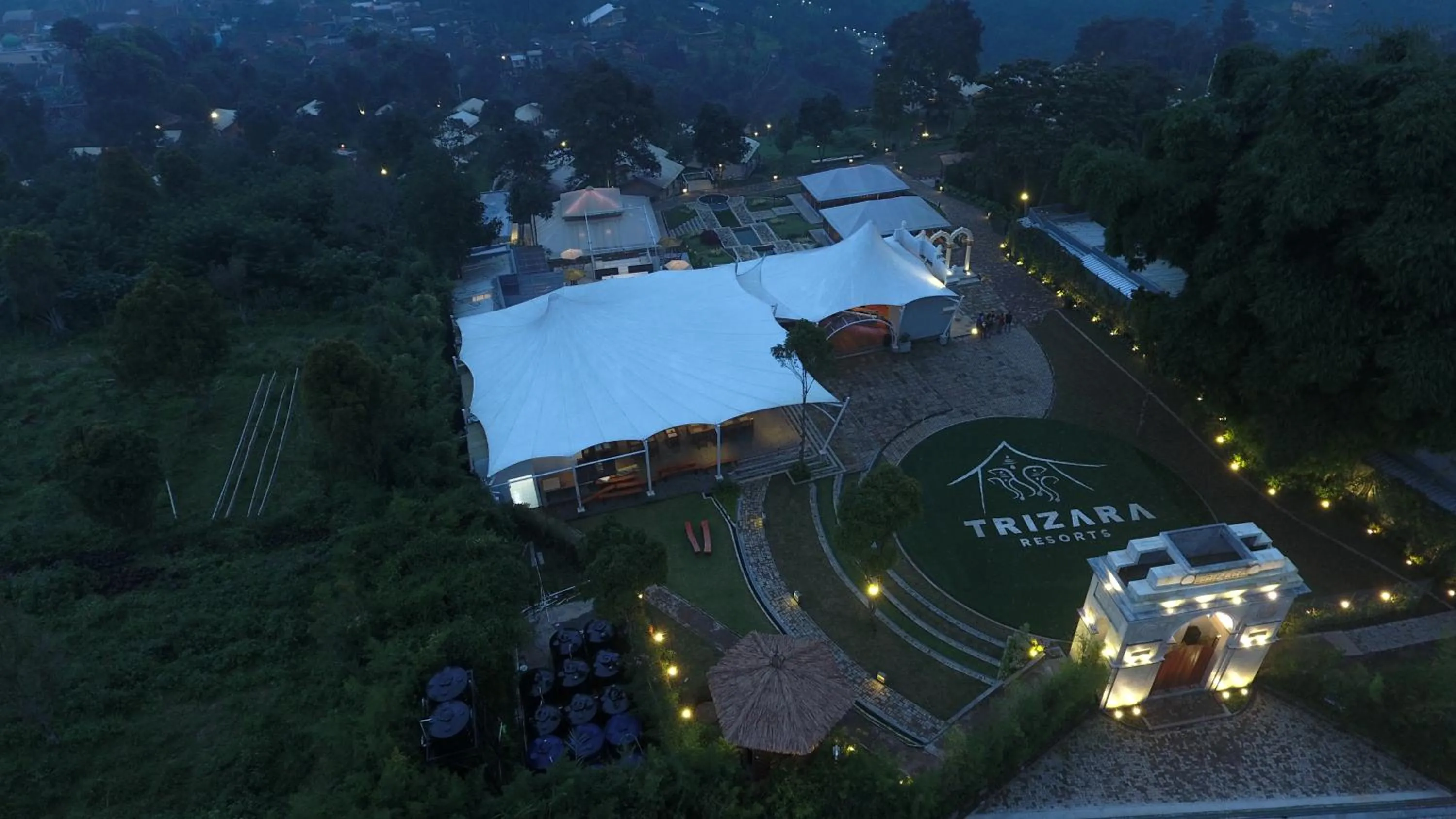 Garden in Trizara Resorts - Glam Camping