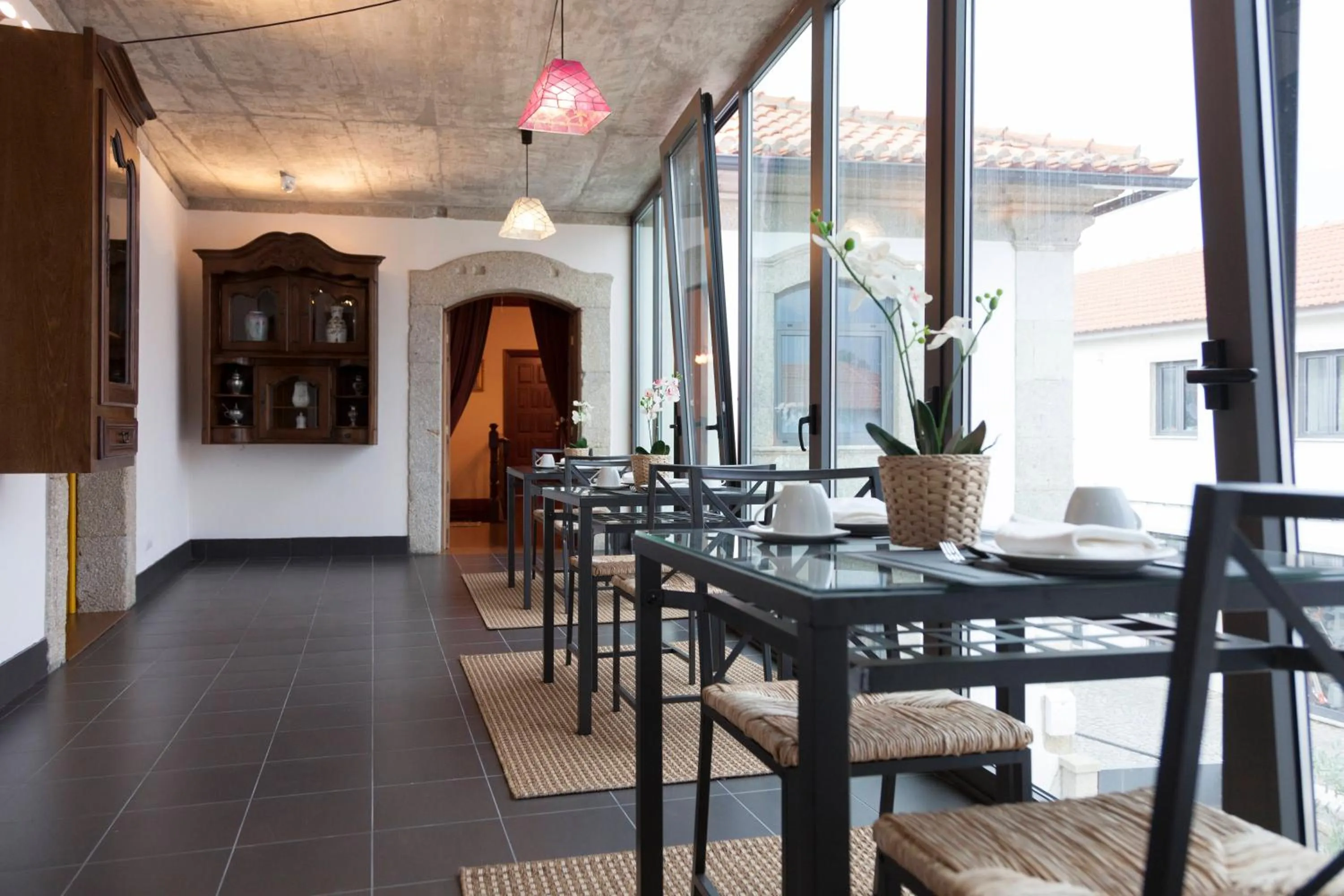 Continental breakfast in Casa das Origens