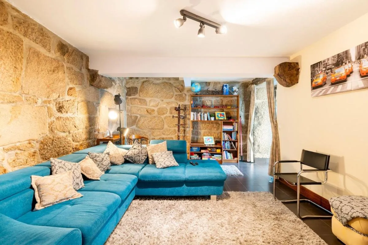 TV and multimedia in Casa das Origens