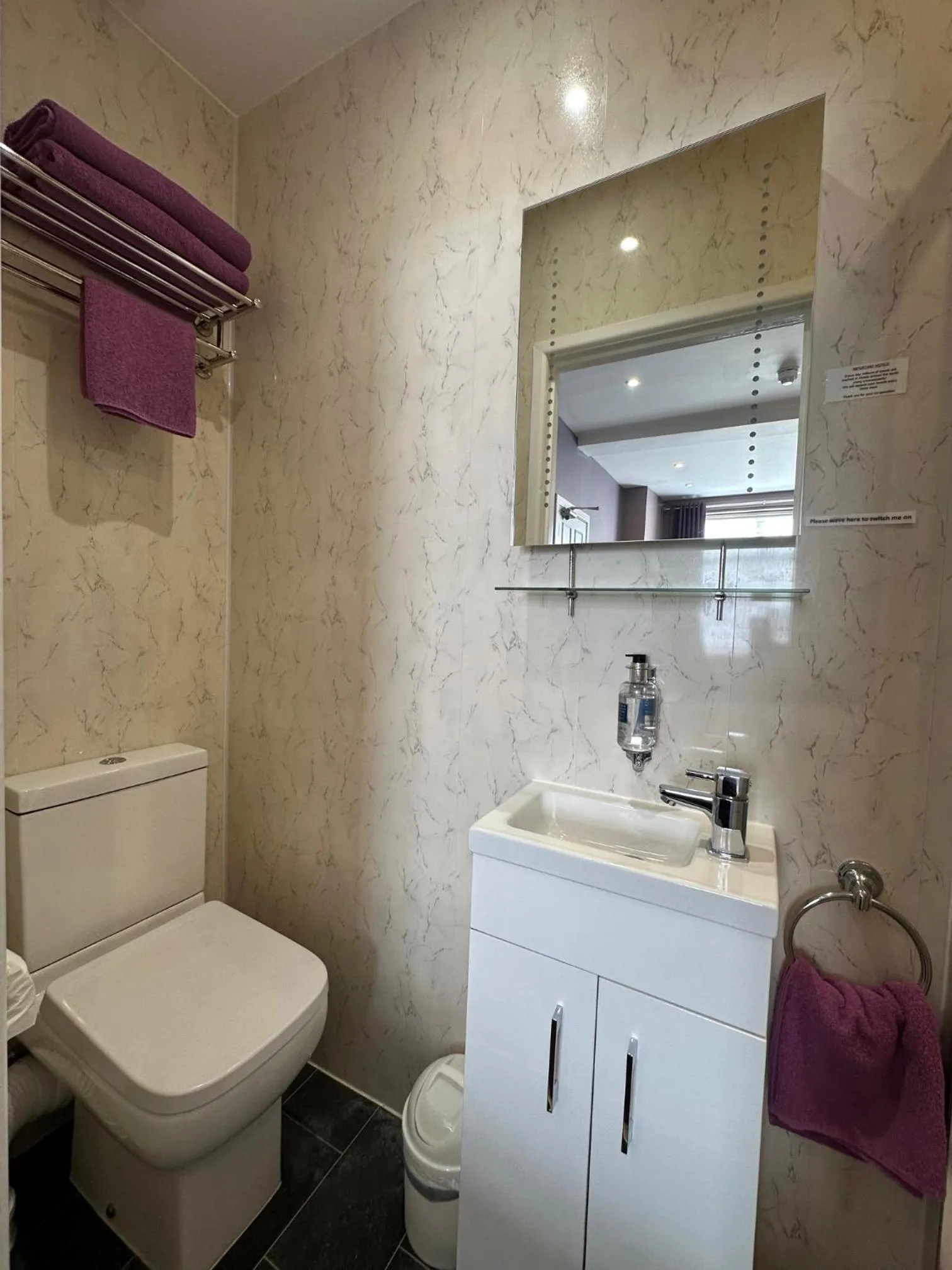 Bathroom in The Chocolate Box Guest House