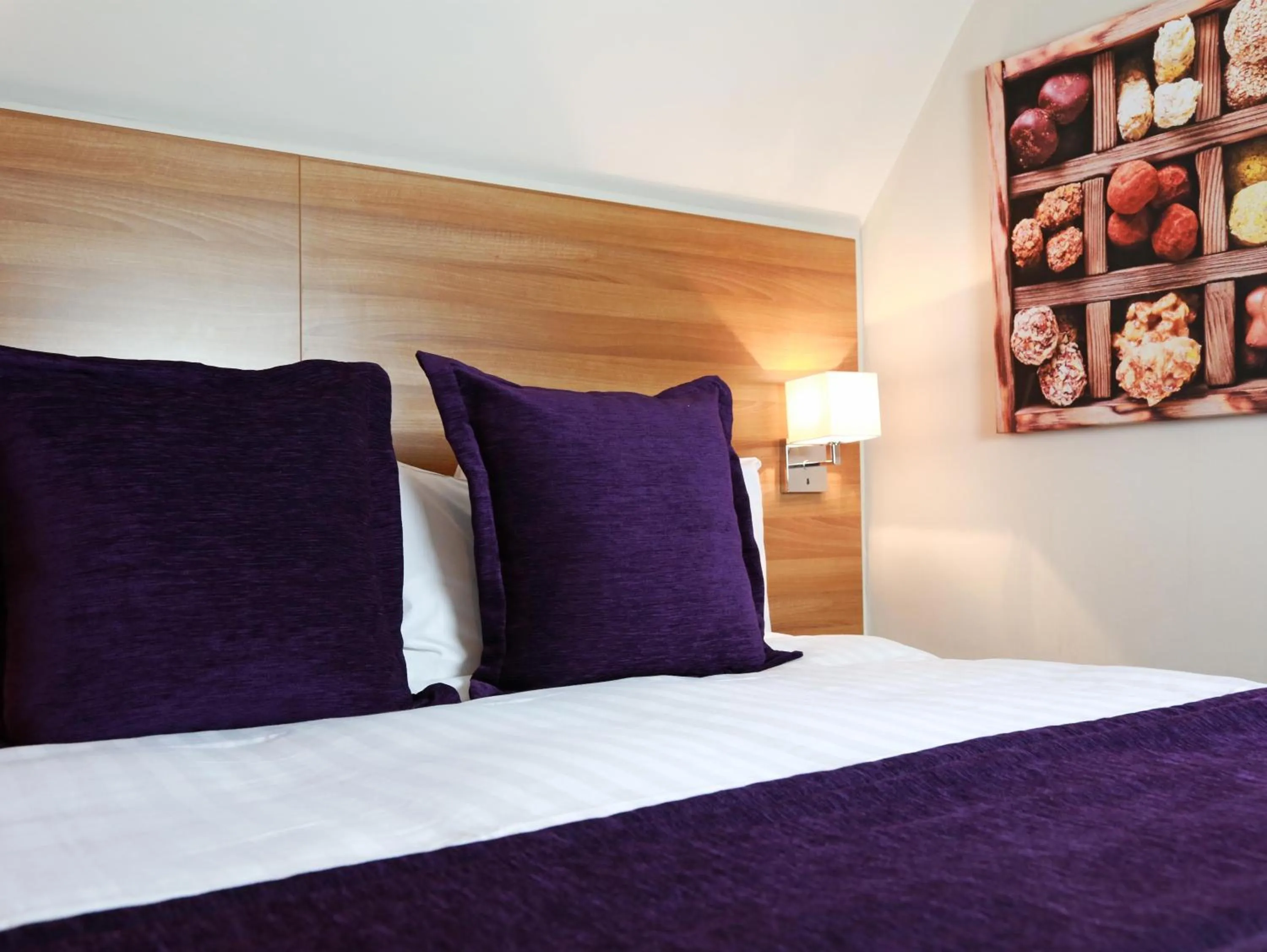 Bedroom, Bed in The Chocolate Box Guest House