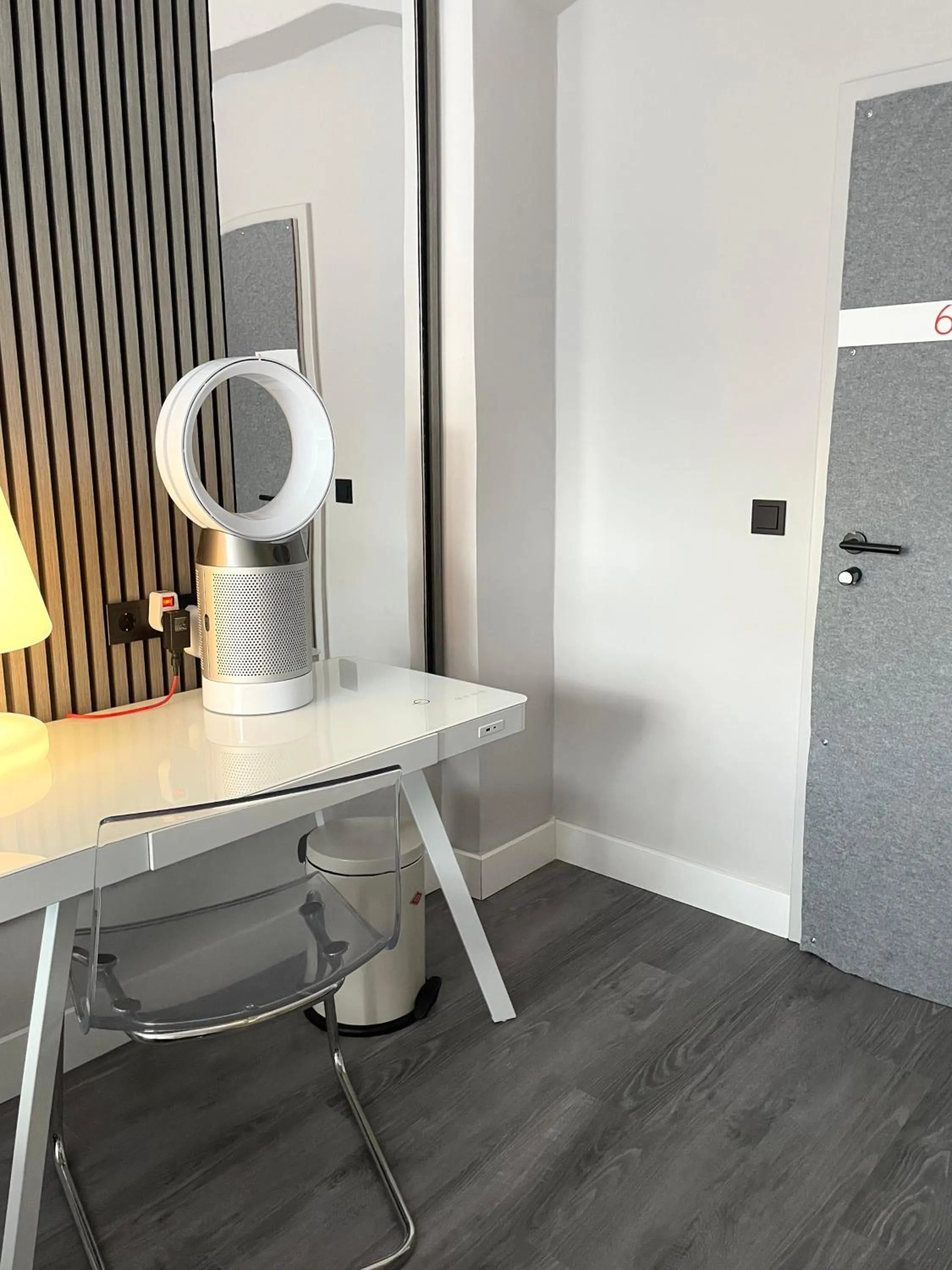 Decorative detail in CitySurfer44