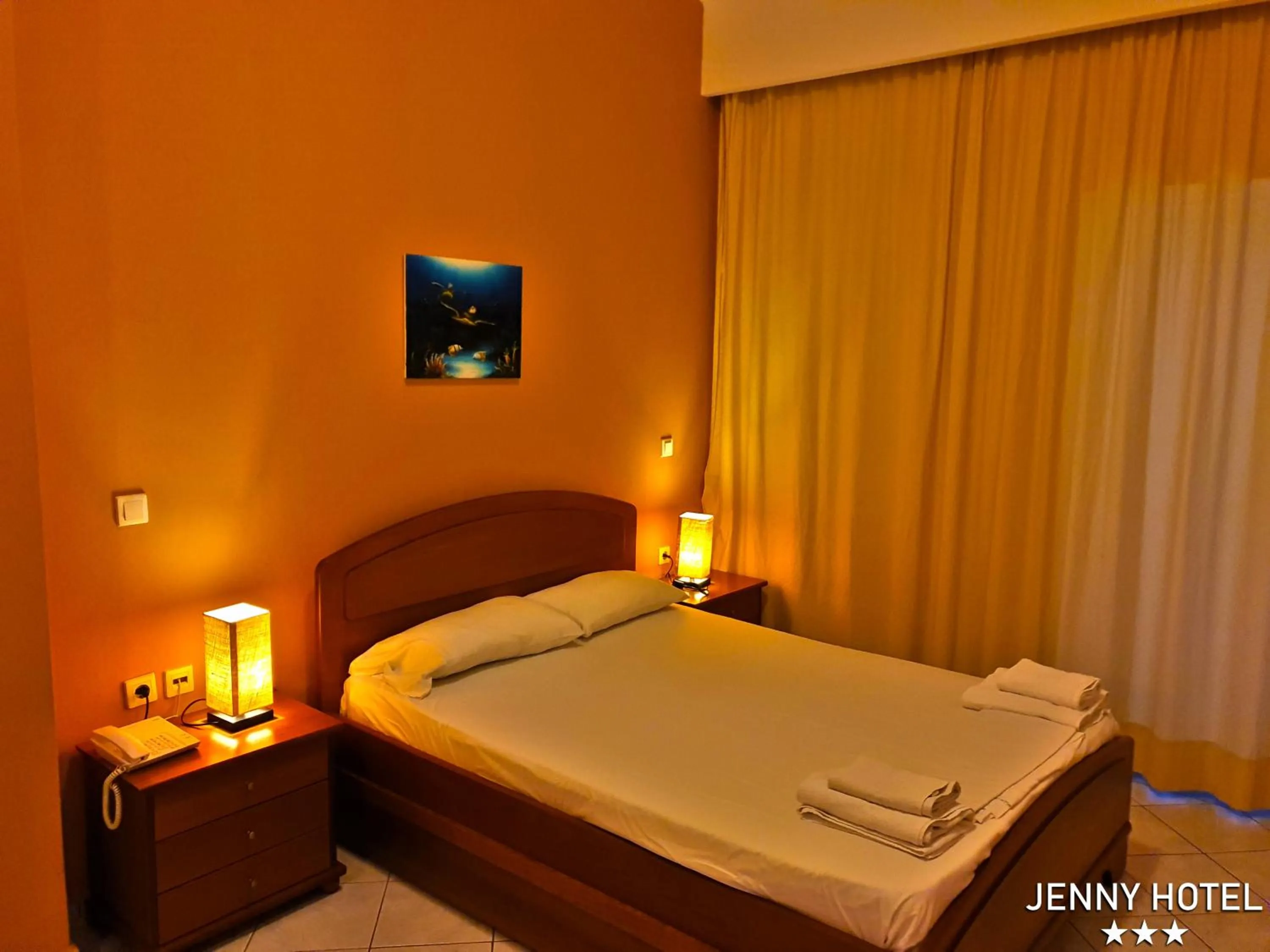 Bed in Jenny Hotel