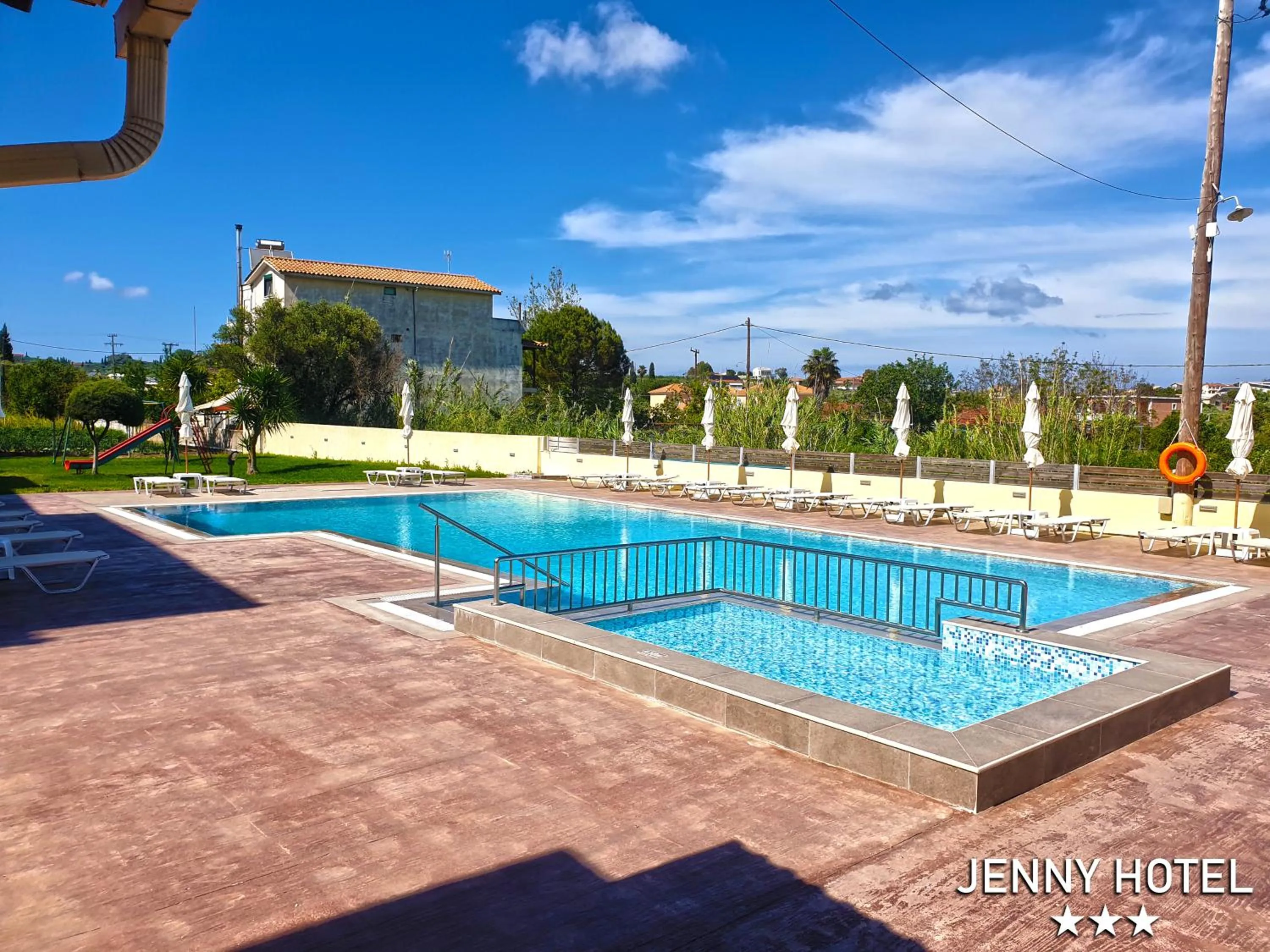 Swimming pool in Jenny Hotel