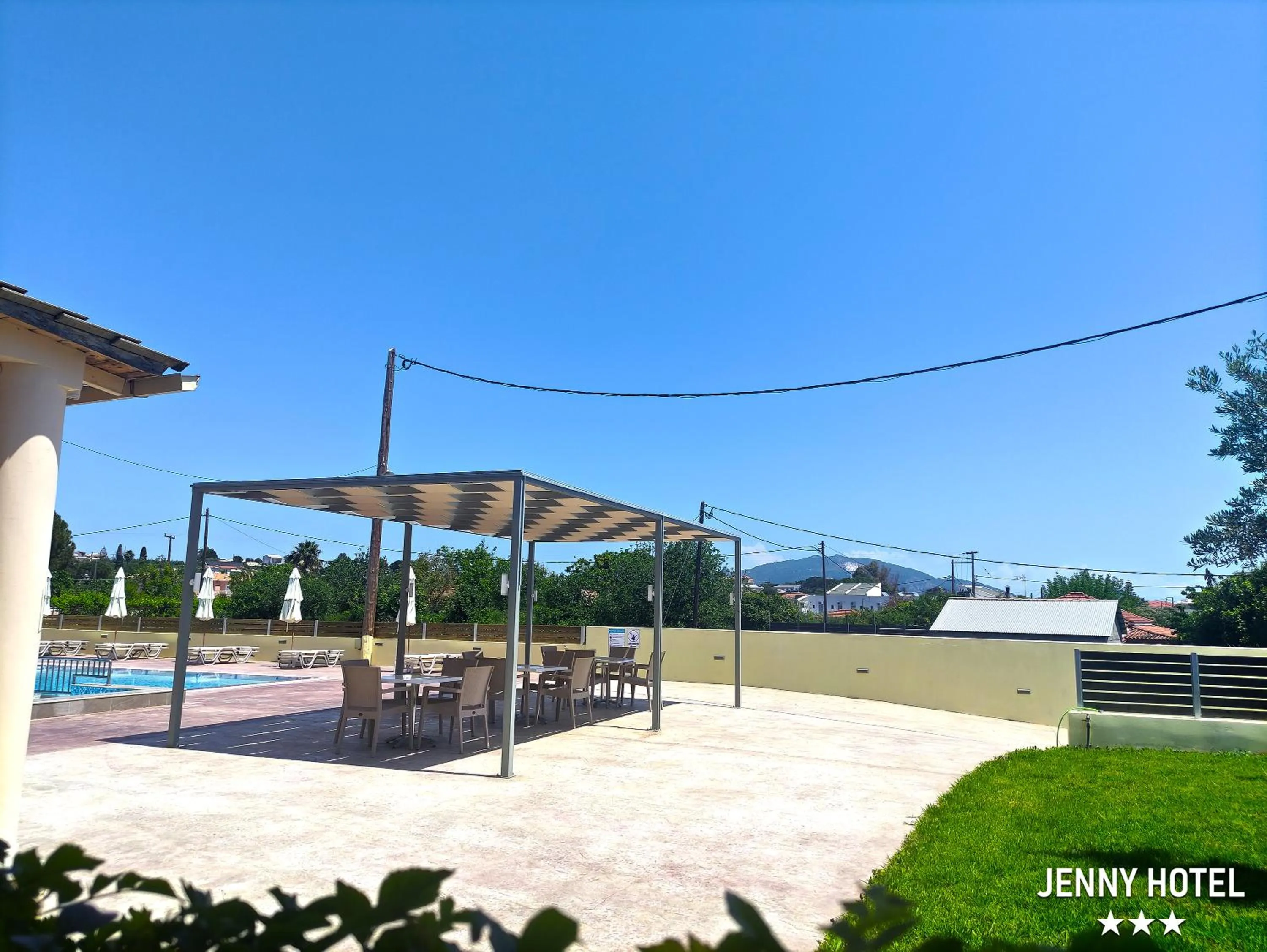 Swimming pool in Jenny Hotel