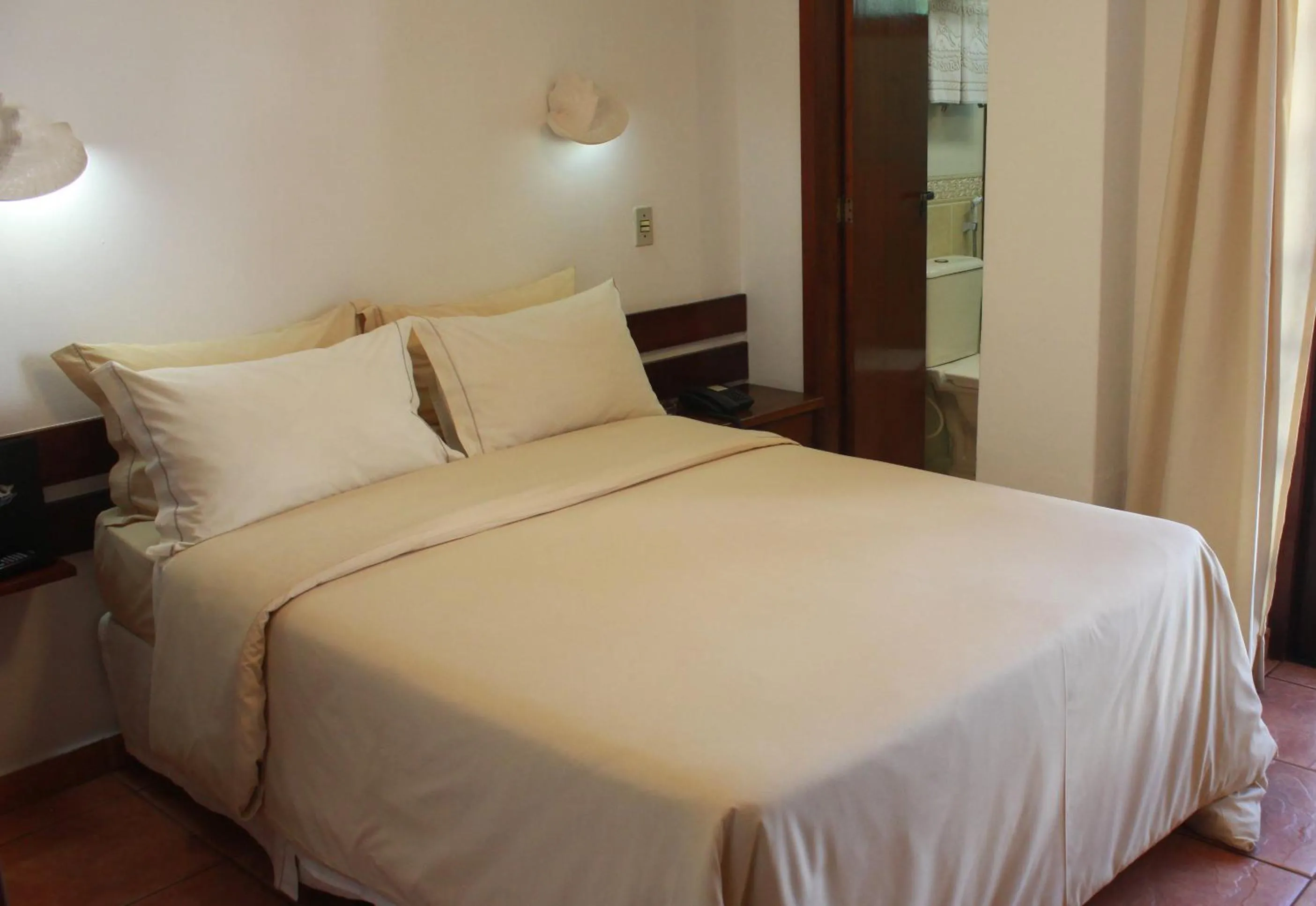 Double or Twin Room in Pousada Canto da Baleia