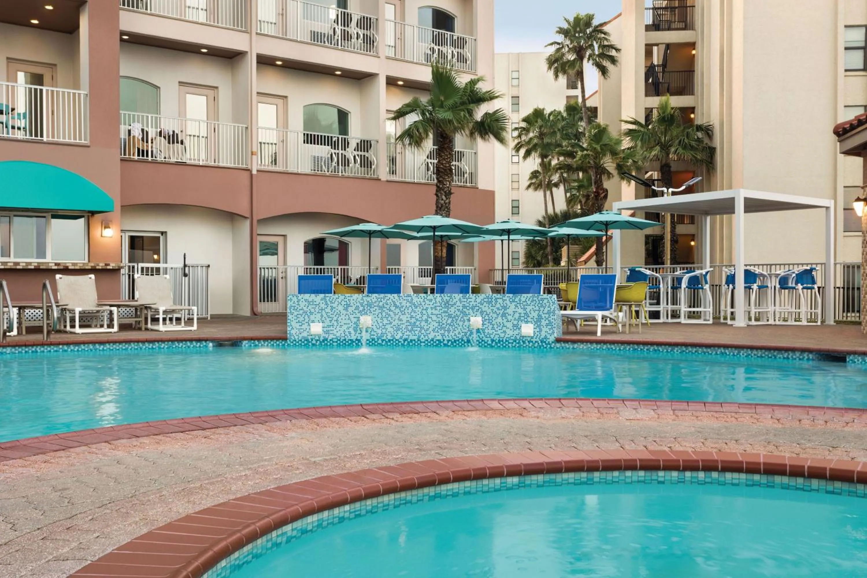 Restaurant/places to eat in La Copa Inn Beach Hotel