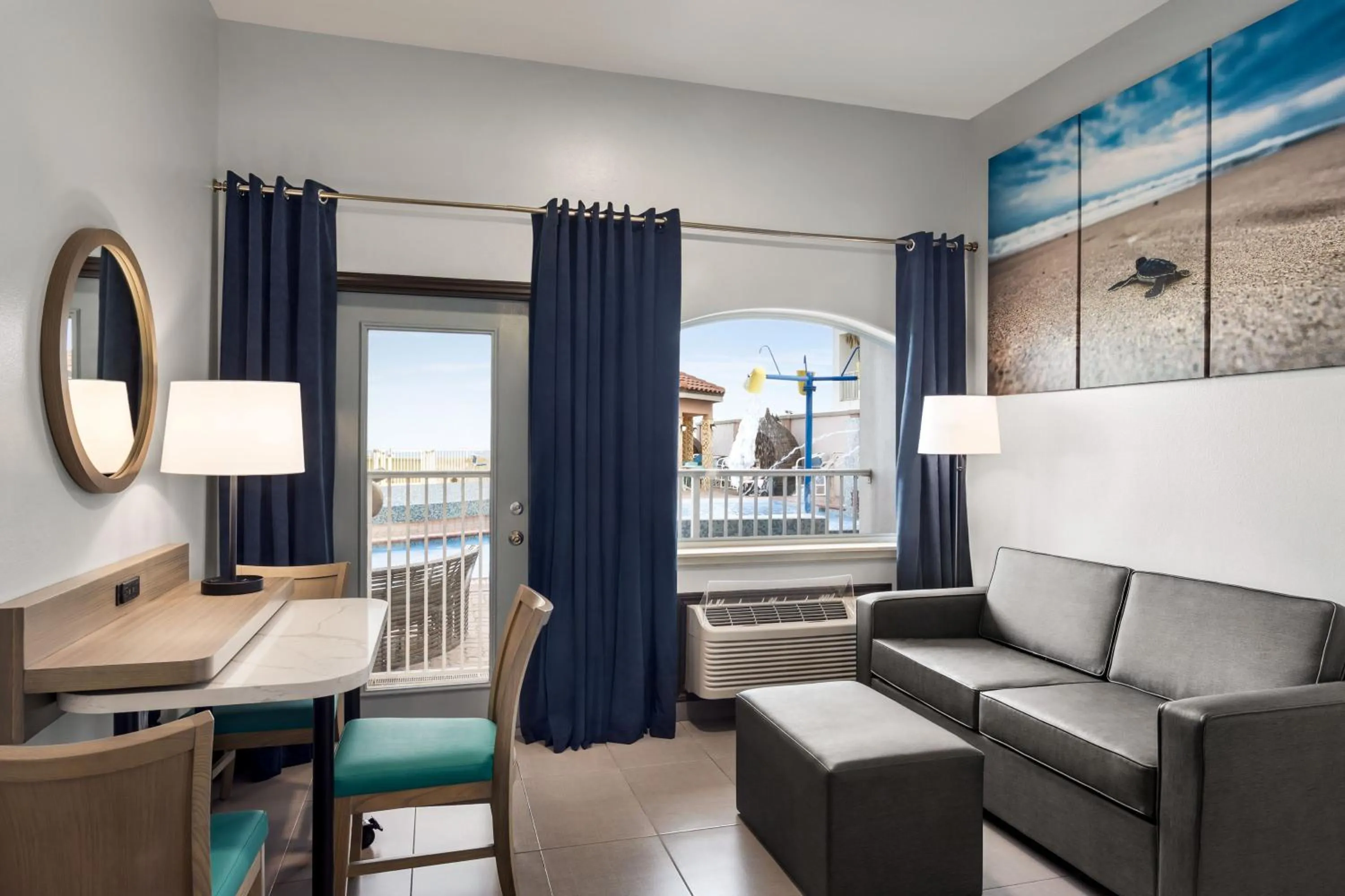 Beach in La Copa Inn Beach Hotel