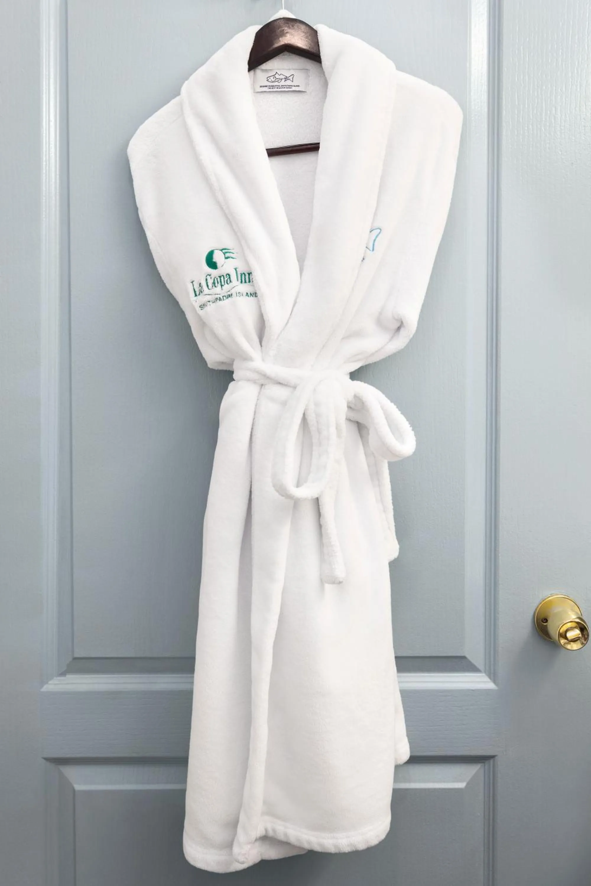 Coffee/tea facilities in La Copa Inn Beach Hotel