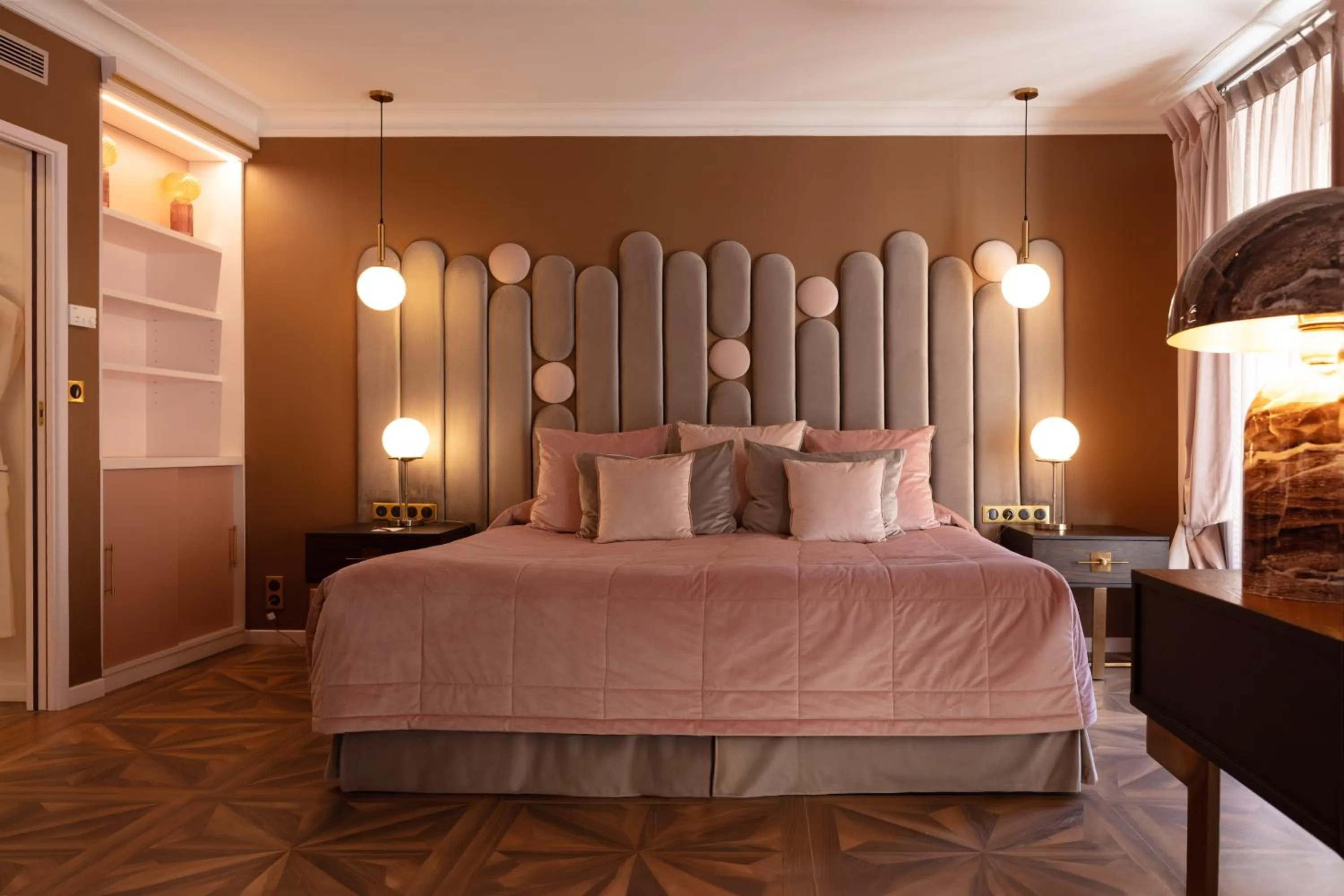 Bedroom, Bed in Hôtel Le Cep & Spa