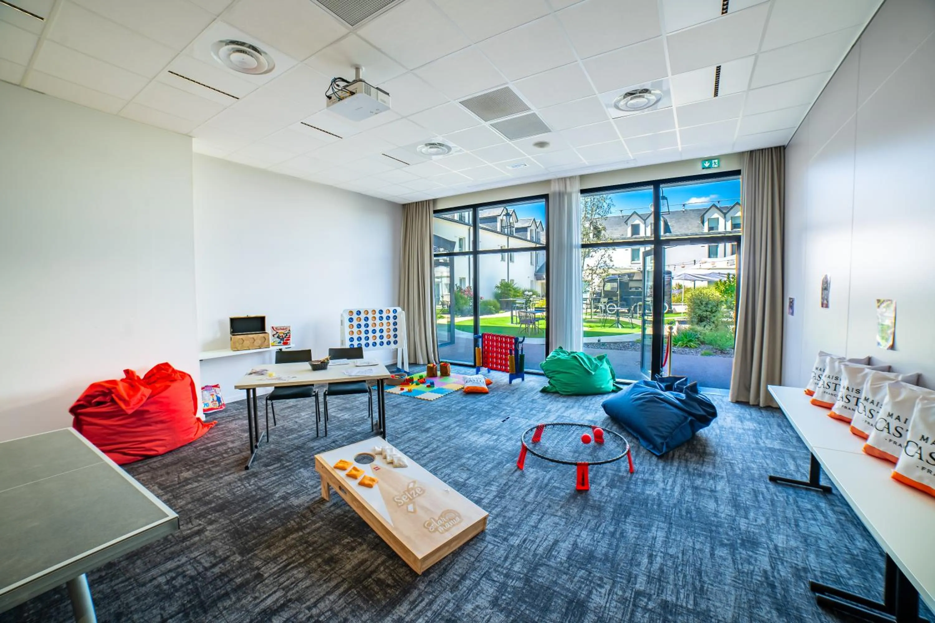 Game Room in ibis budget La Roche Sur Yon Vendespace