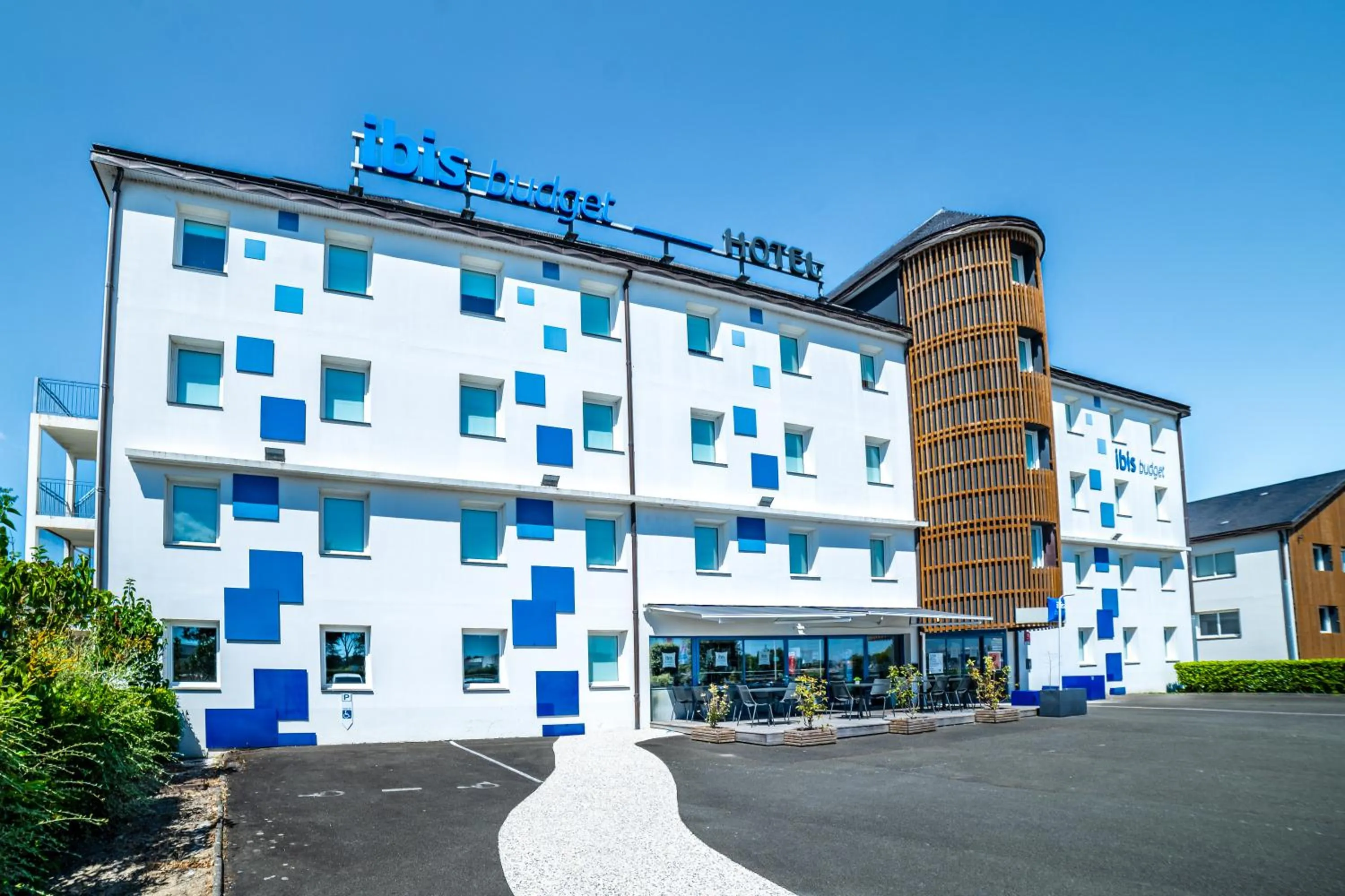 Property building in ibis budget La Roche Sur Yon Vendespace