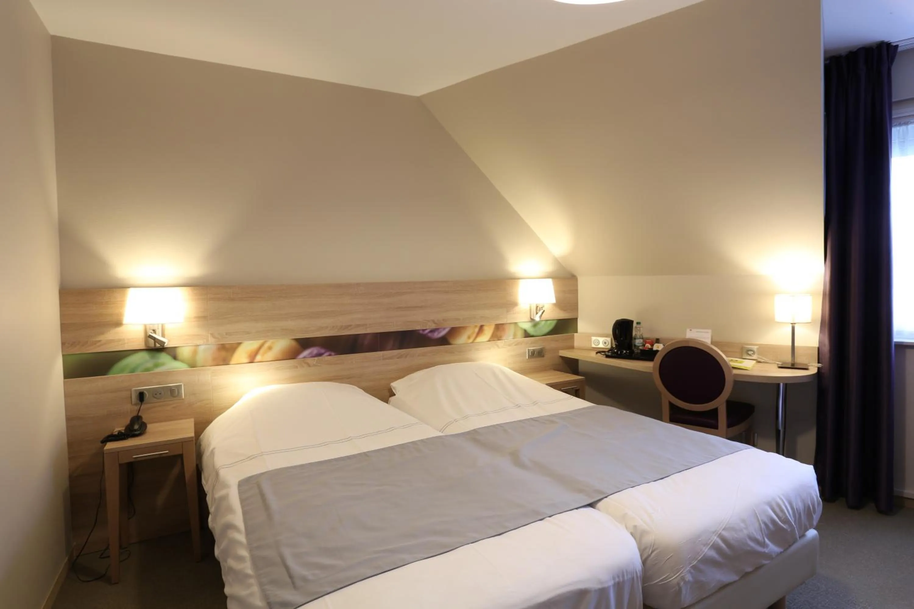 Family, Bed in Hotel Restaurant Le Coquelicot