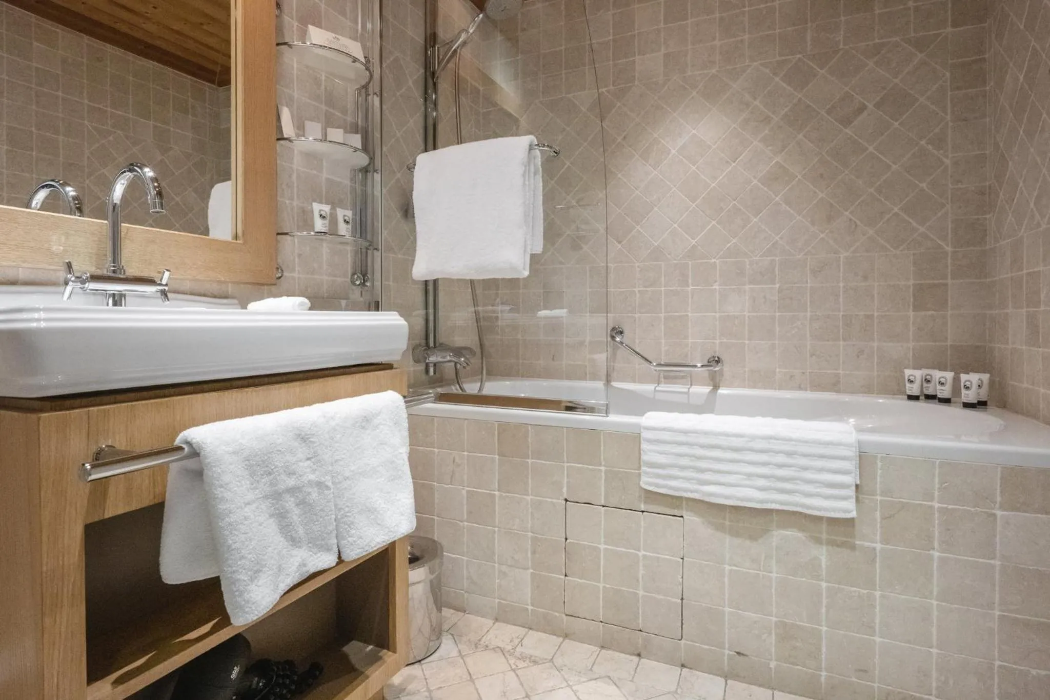 Bedroom in Les Trois Vallées, a Beaumier hotel