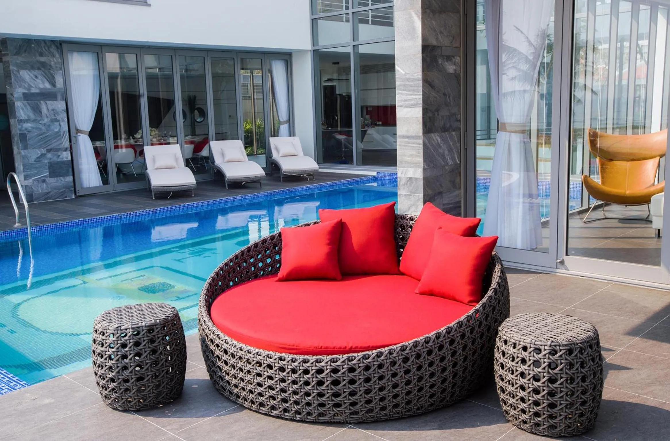 Patio, Lounge/Bar in The Yacht Villa