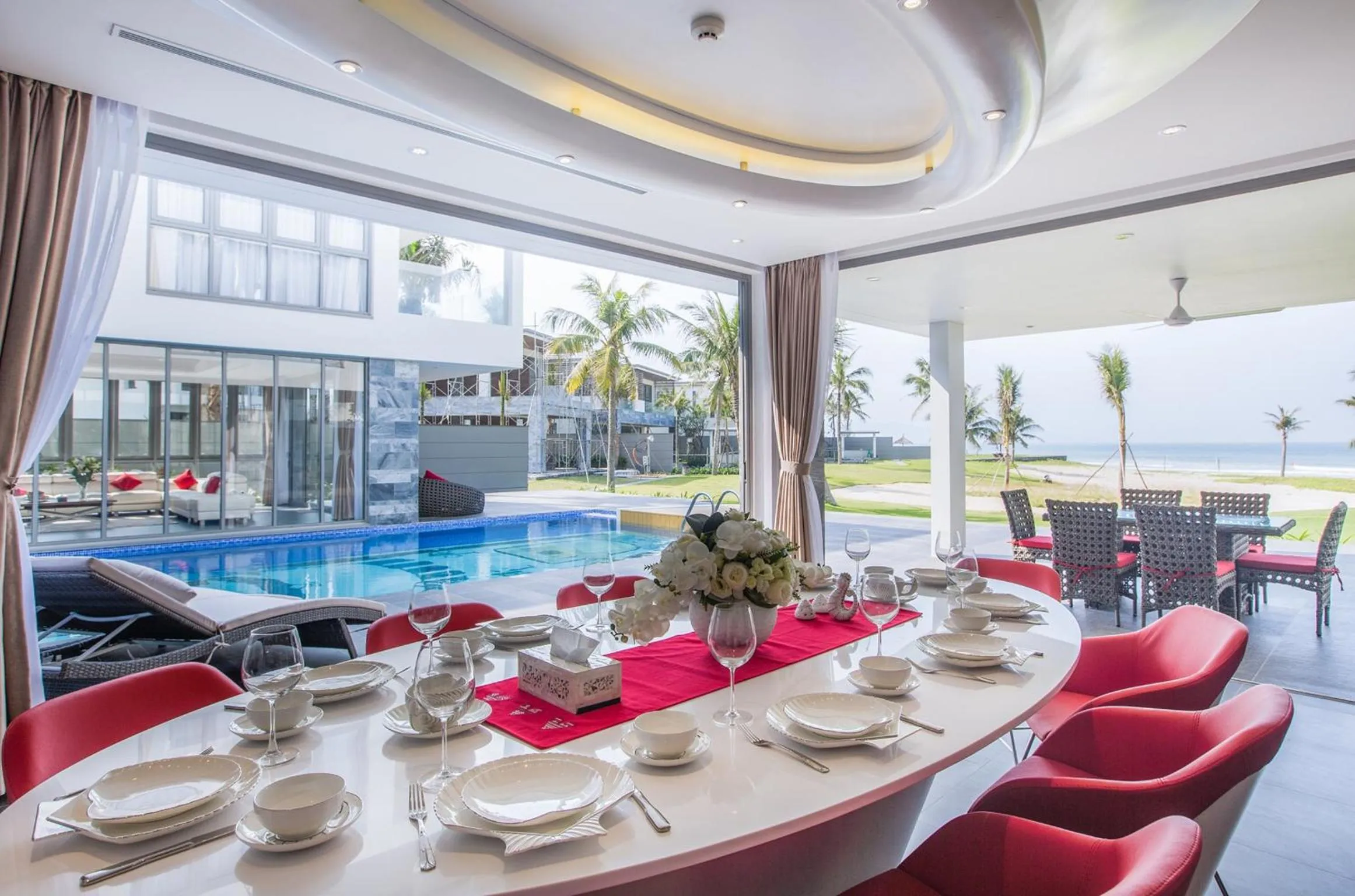 Patio in The Yacht Villa