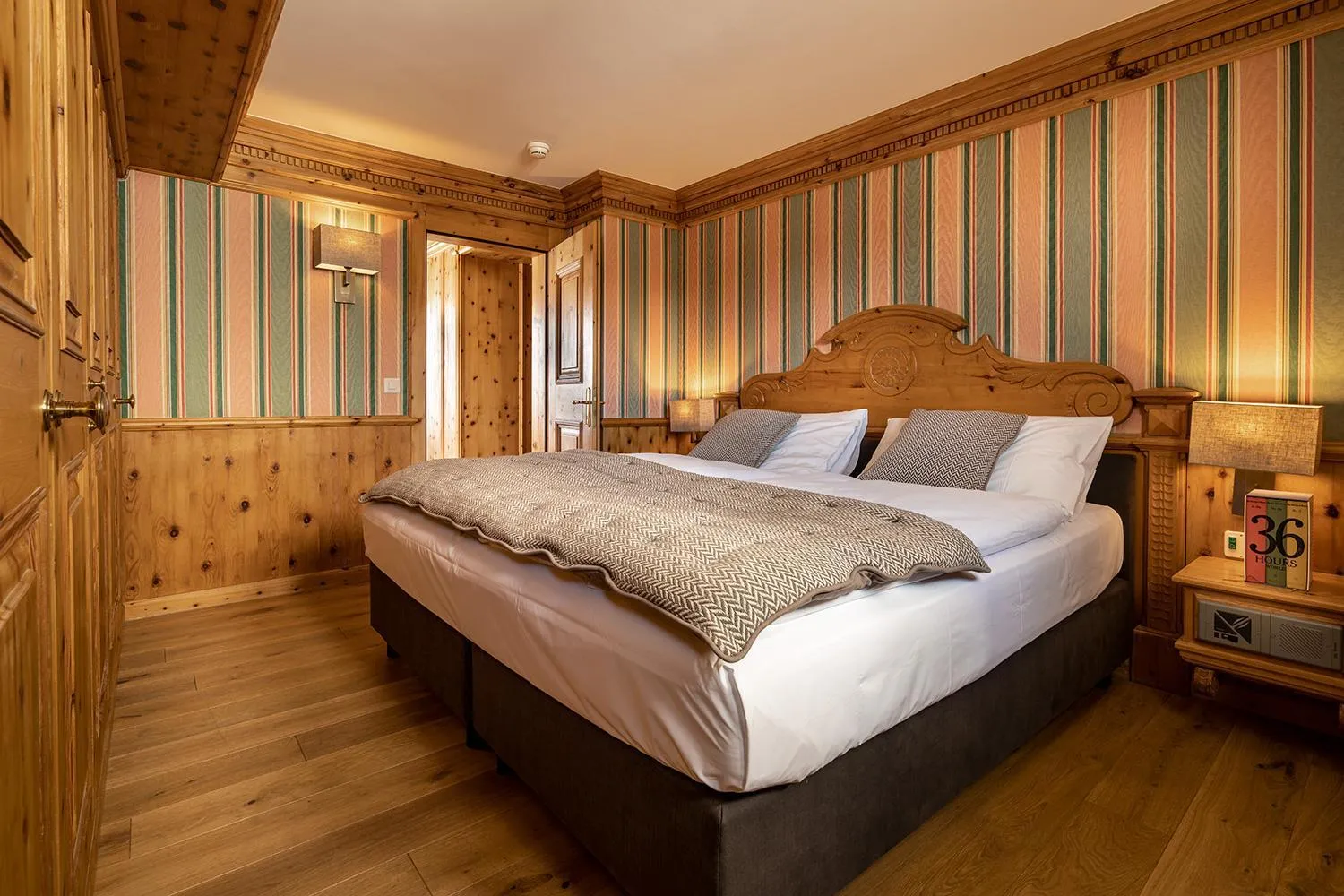 Bed in Hotel Steffani