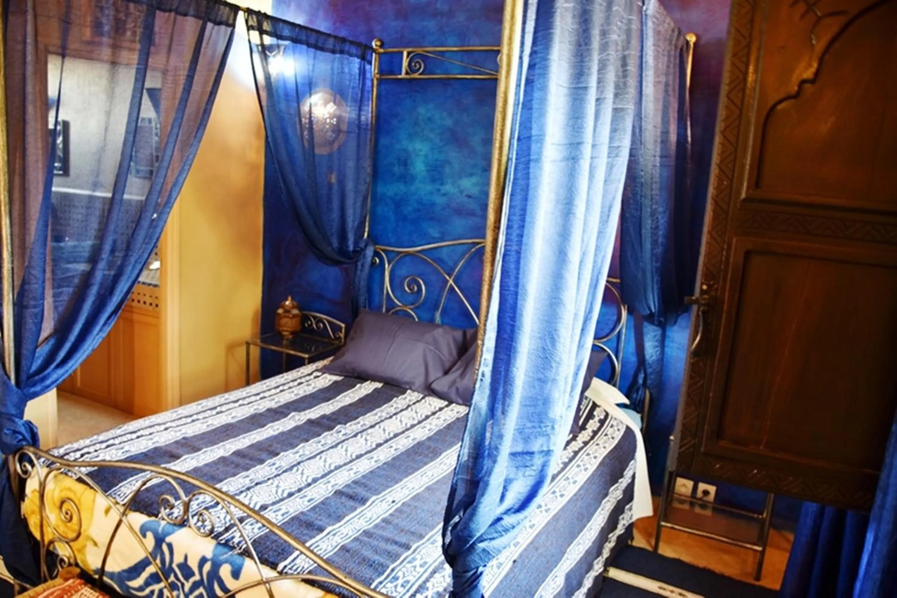 Bed in Riad Anma