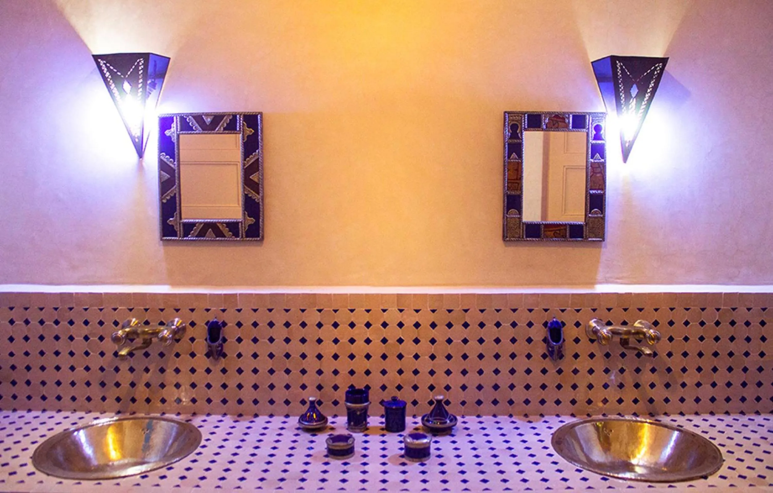 Photo of the whole room in Riad Anma