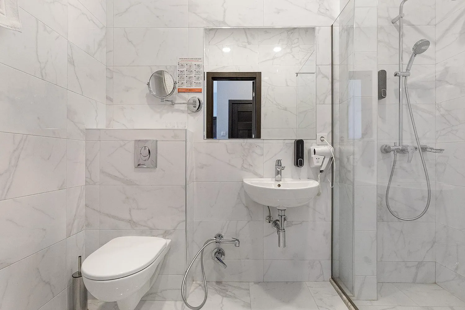 Bathroom in Hotel Bella Casa