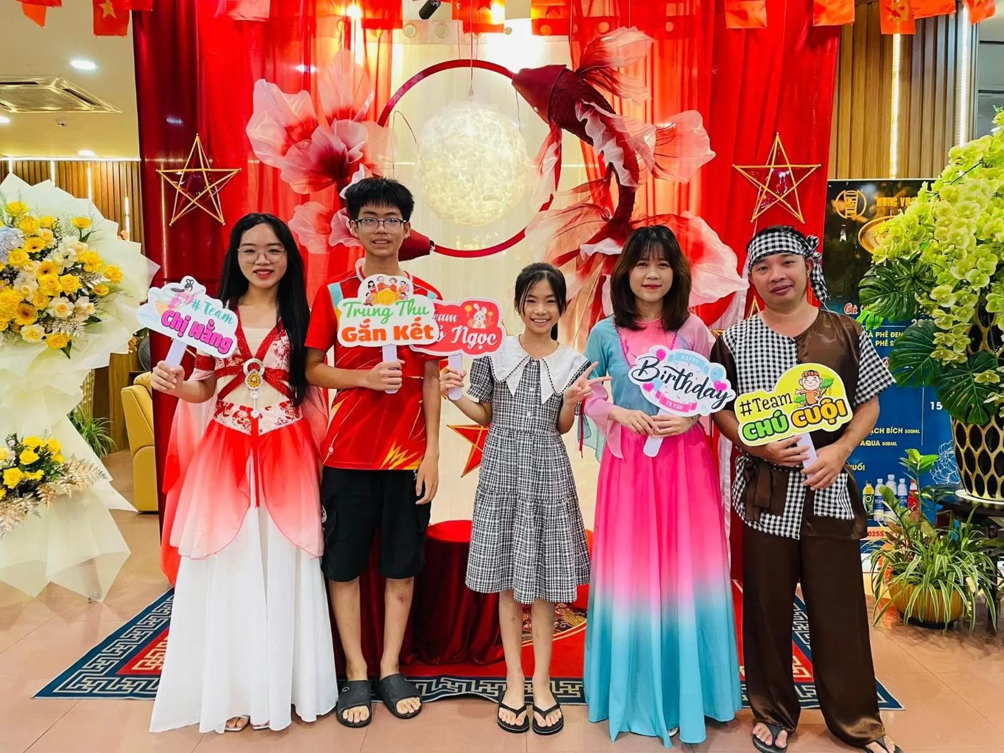 Communal lounge/ TV room in Khách Sạn Hùng Vương Quảng Ngãi