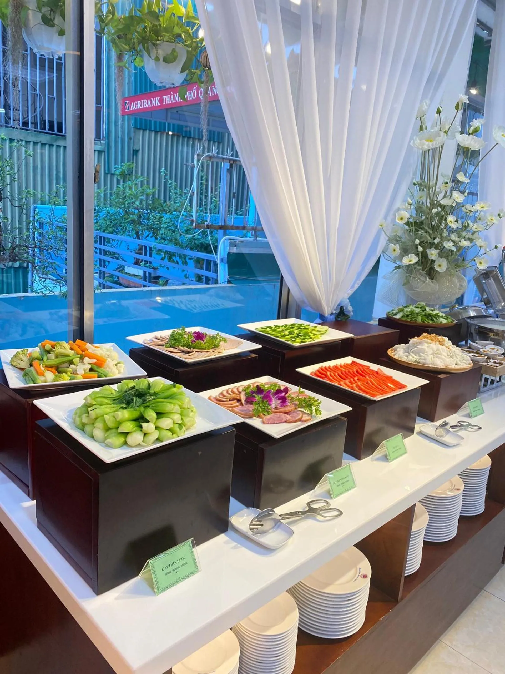 Breakfast in Khách Sạn Hùng Vương Quảng Ngãi