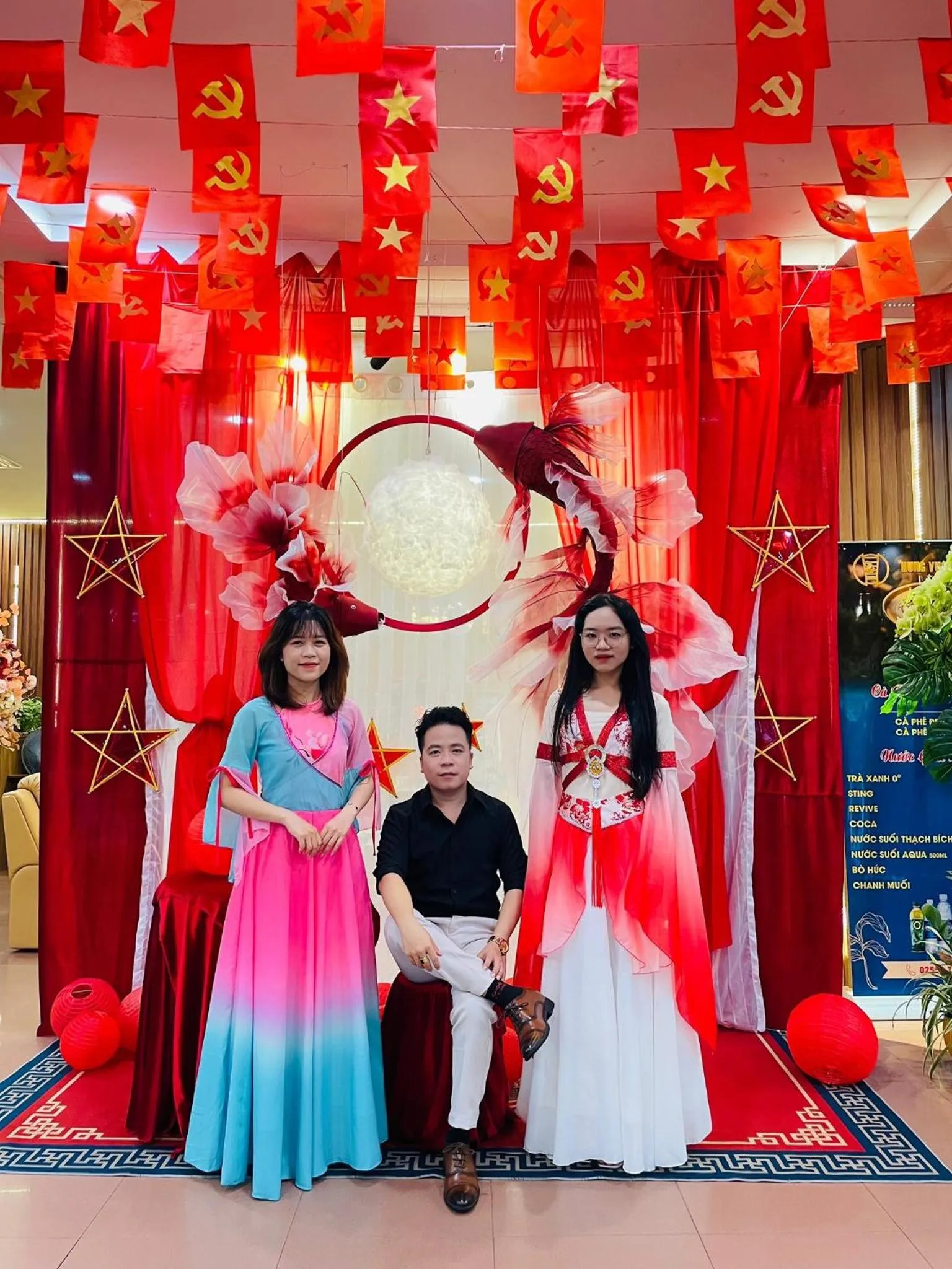 Communal lounge/ TV room in Khách Sạn Hùng Vương Quảng Ngãi