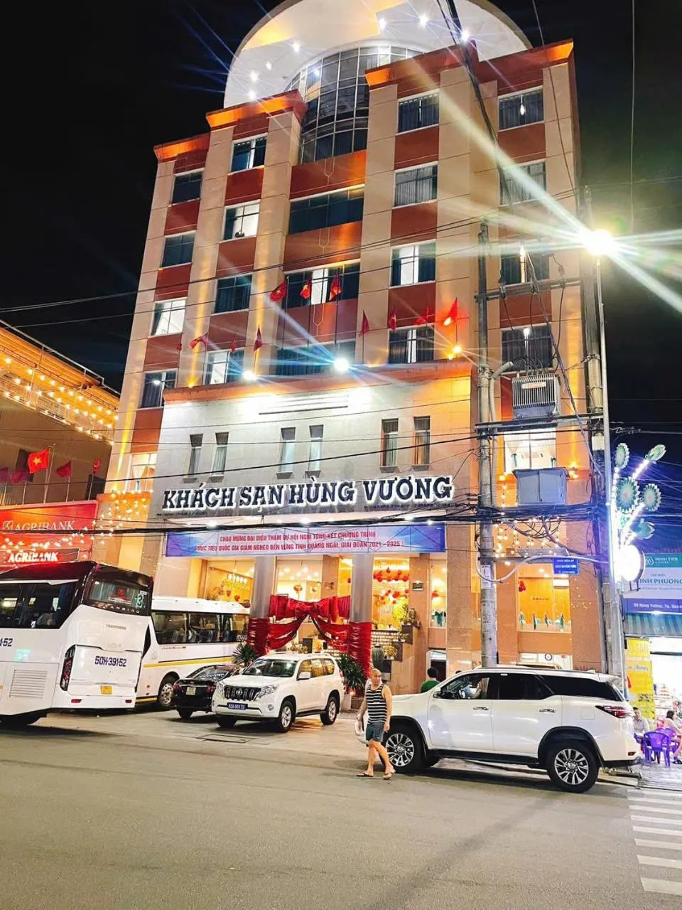 Property building in Khách Sạn Hùng Vương Quảng Ngãi