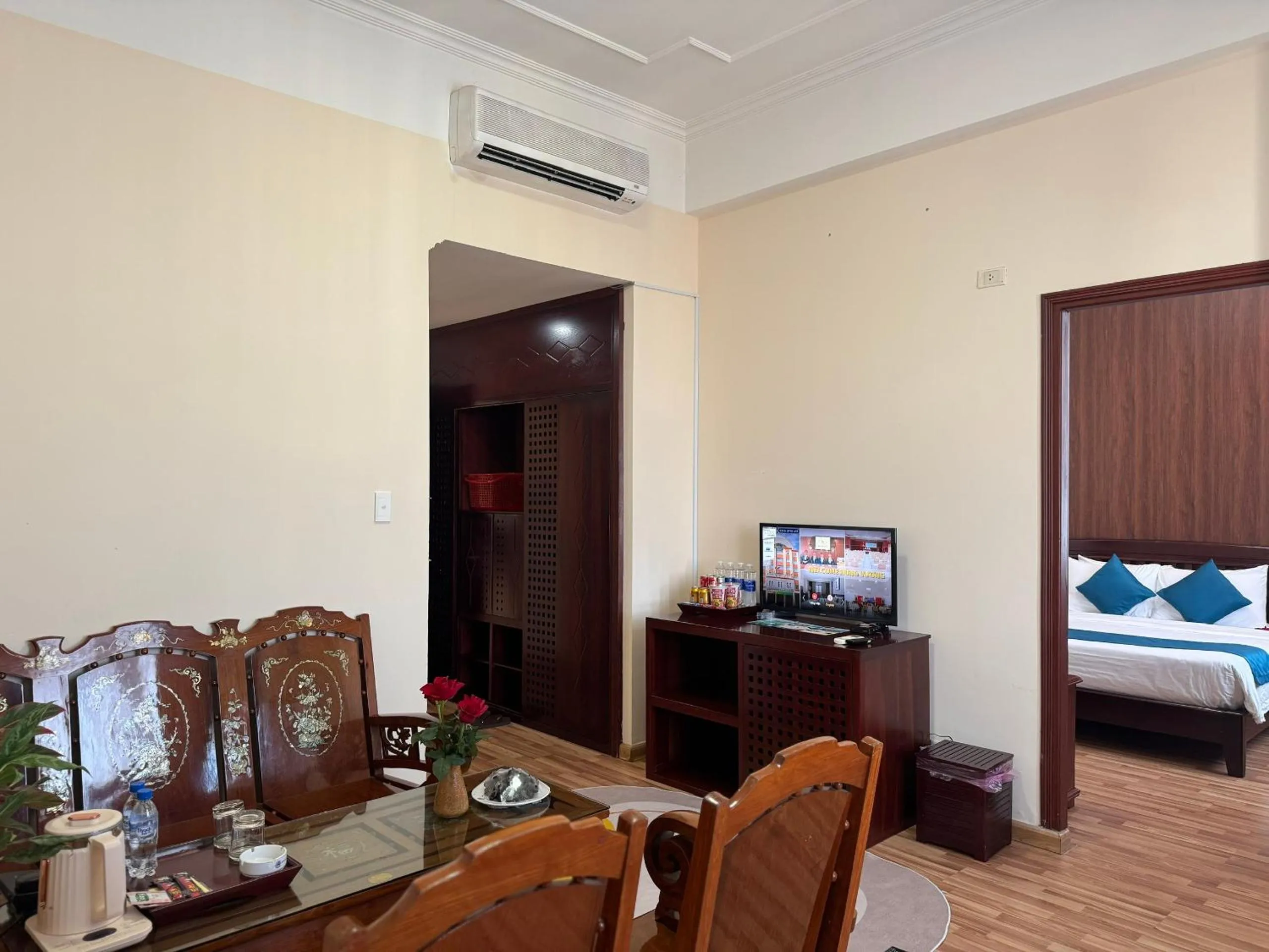 Bedroom in Khách Sạn Hùng Vương Quảng Ngãi