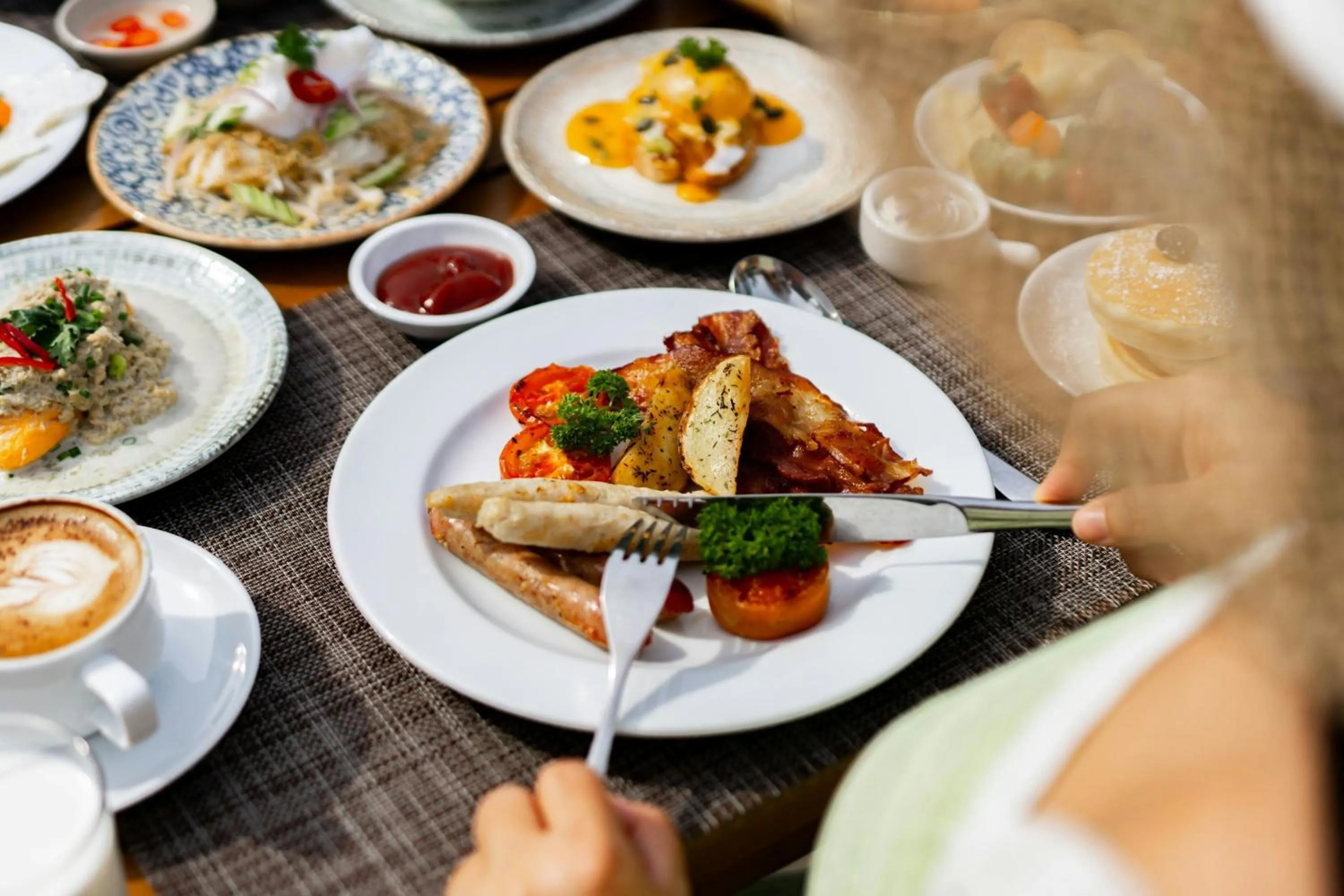 Breakfast in Le Meridien Khao Lak Resort & Spa