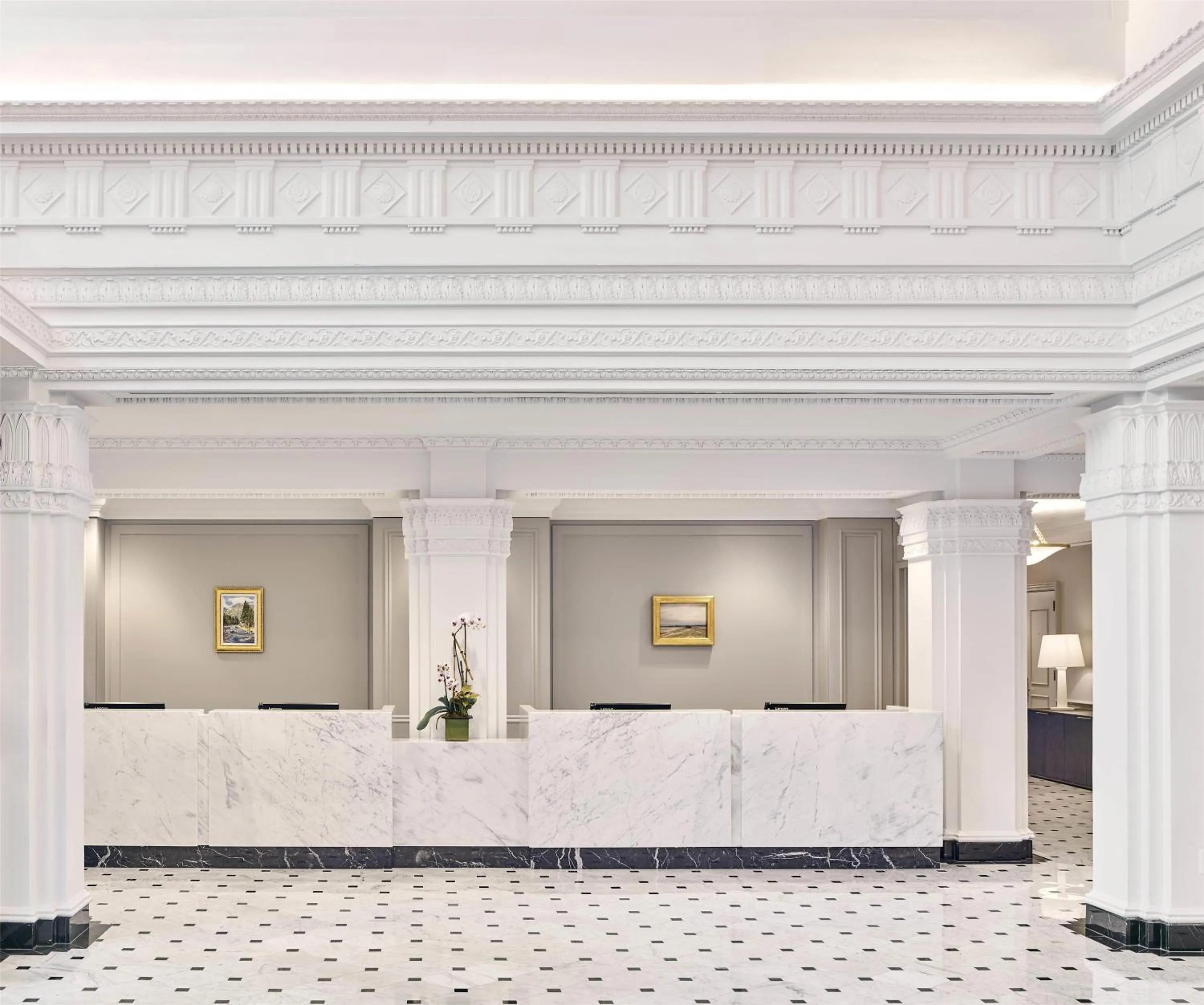 Lobby or reception in Hamilton Hotel - Washington DC