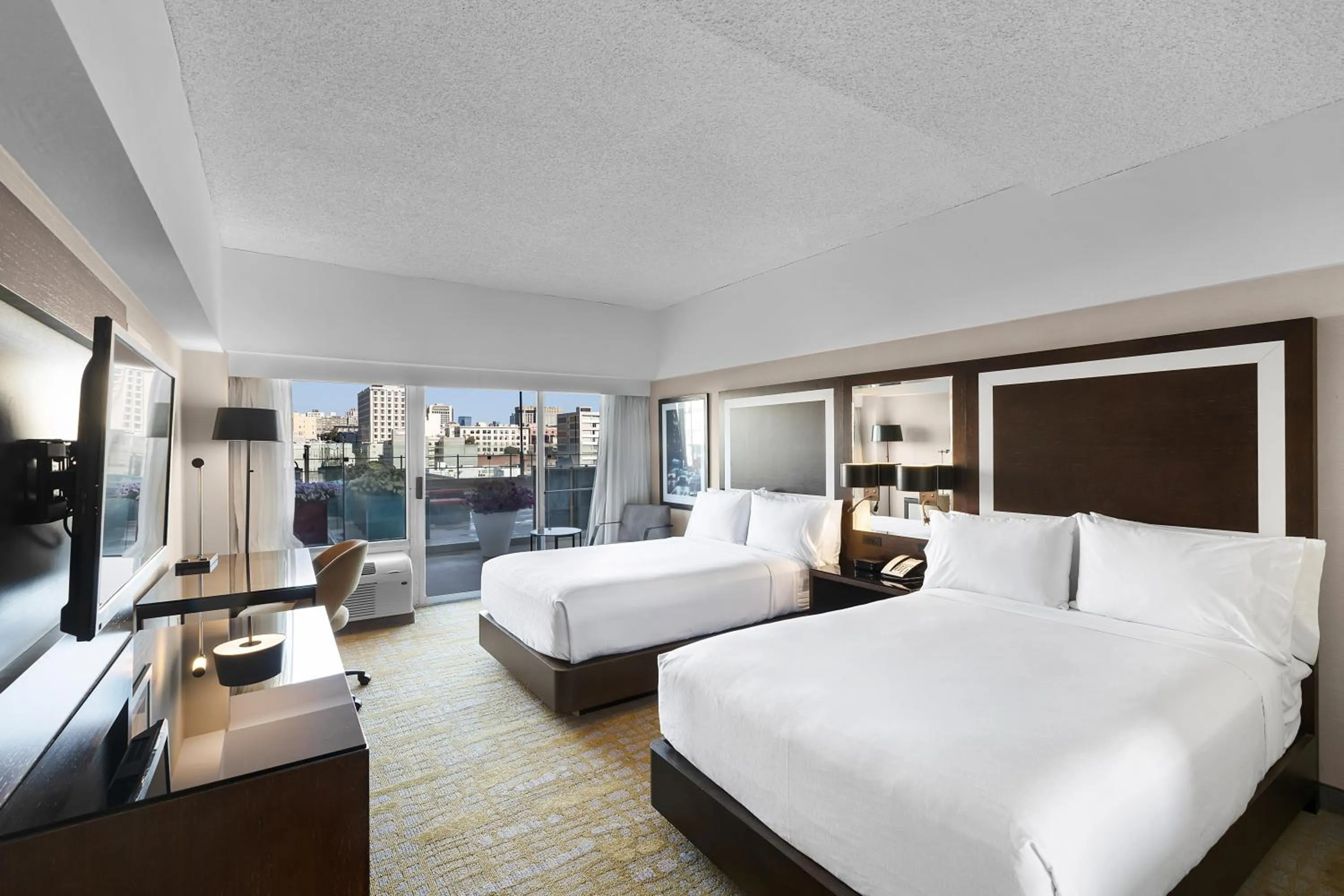 Bed in Holiday Inn San Francisco - Golden Gateway newly renovated with No Resort Fee