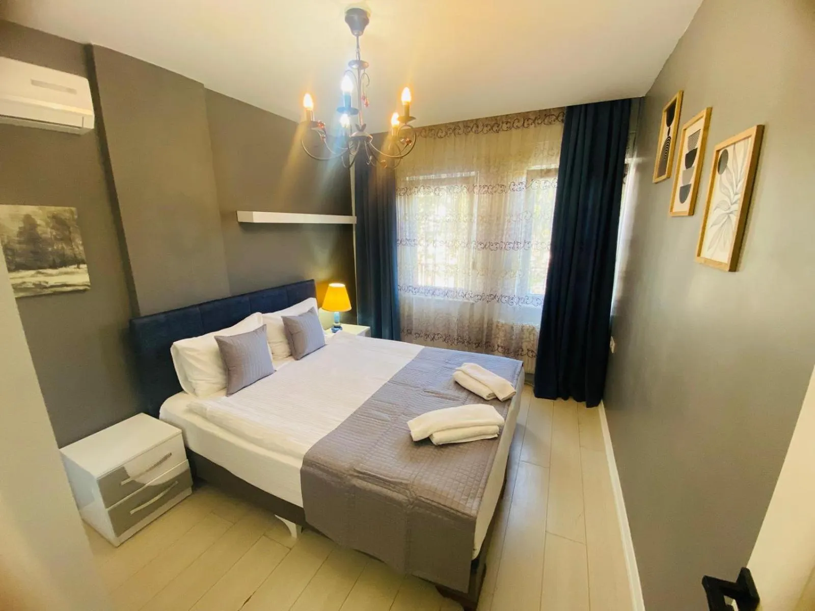 Bed in Royal Loft Suit