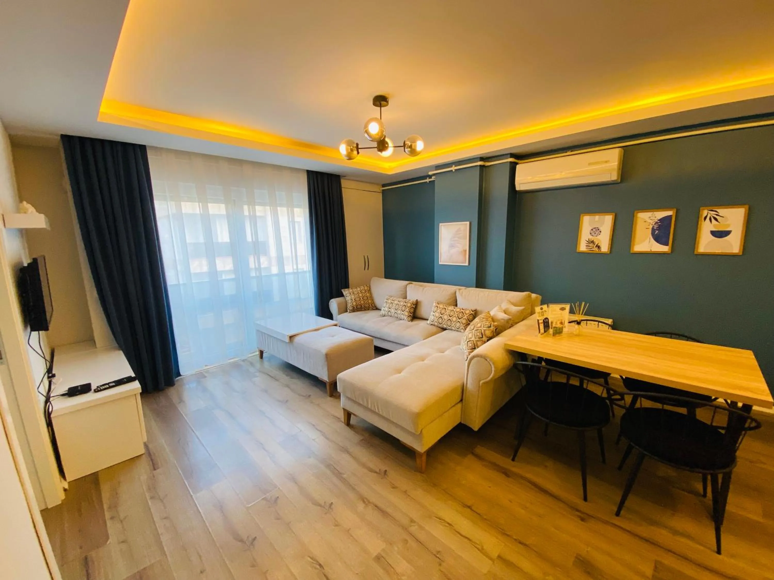 Bed in Royal Loft Suit