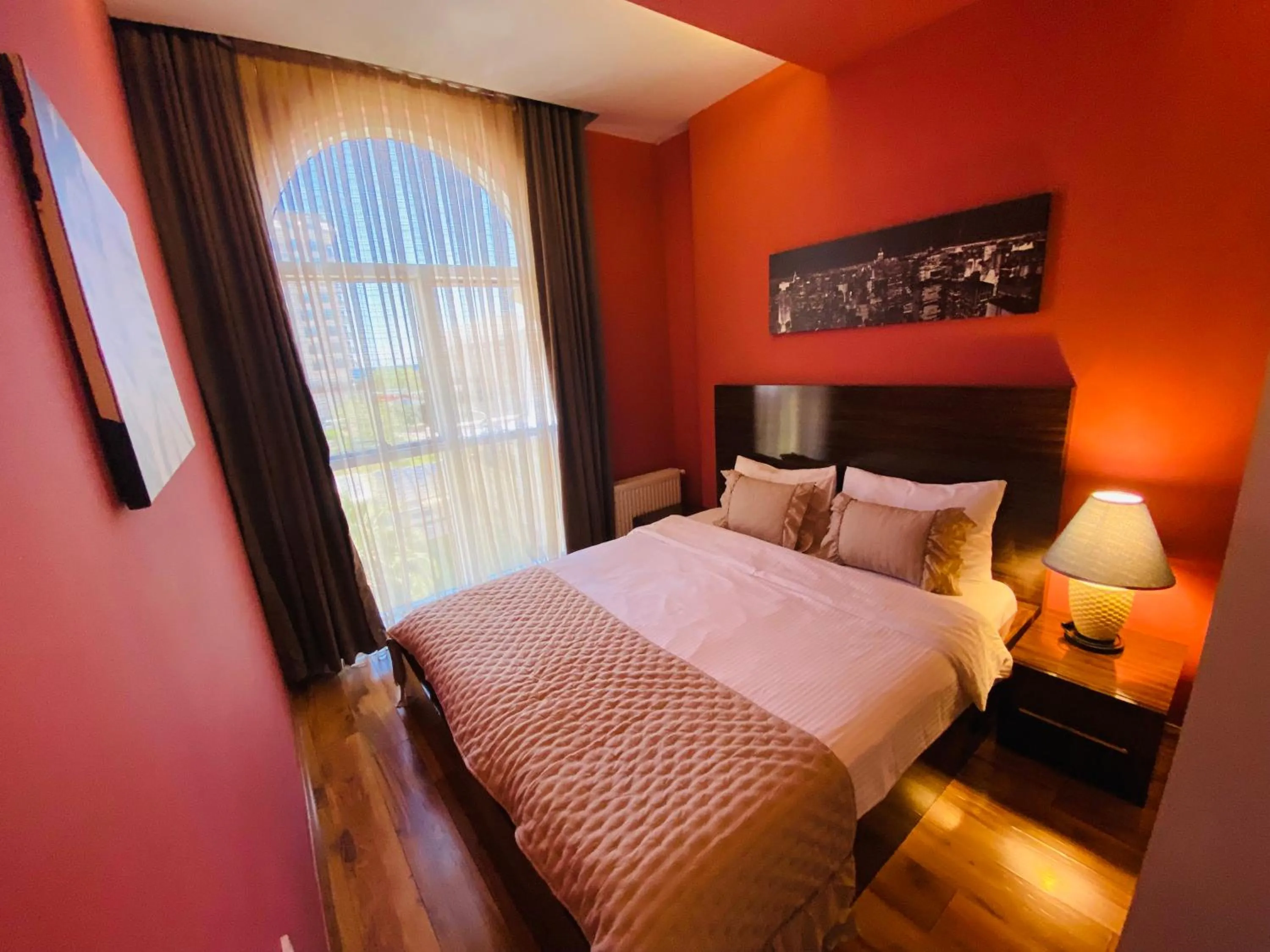 Bedroom, Bed in Royal Loft Suit