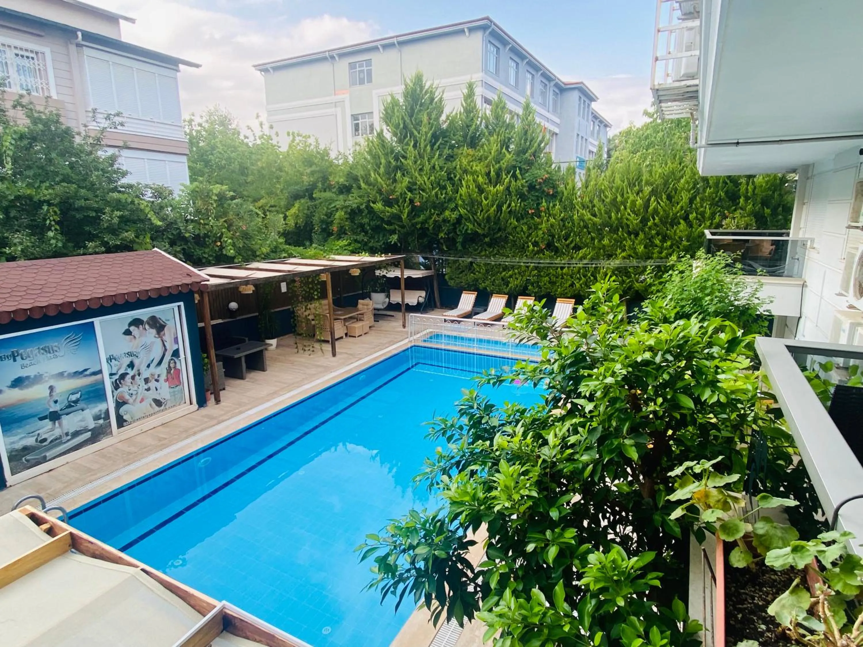 Garden in Royal Loft Suit